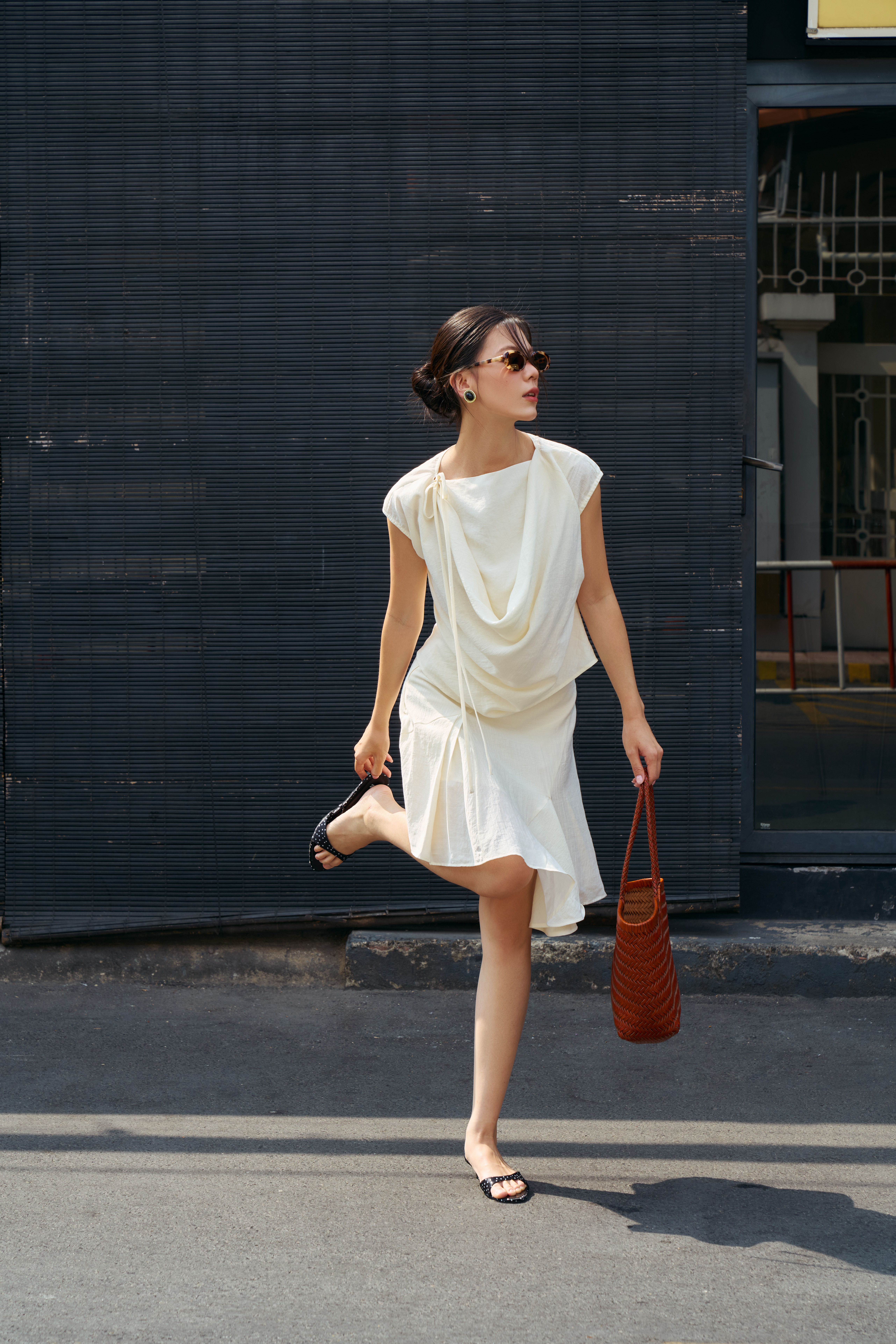 ÁO FALLING DRAPE TOP