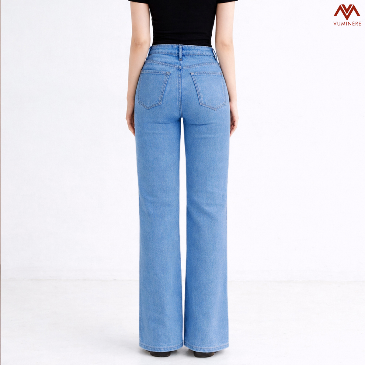 Quần Jeans nữ VUMINÉRE - Flared Jeans dáng loe nhẹ, mang đến vẻ ngoài thời thượng và Retro