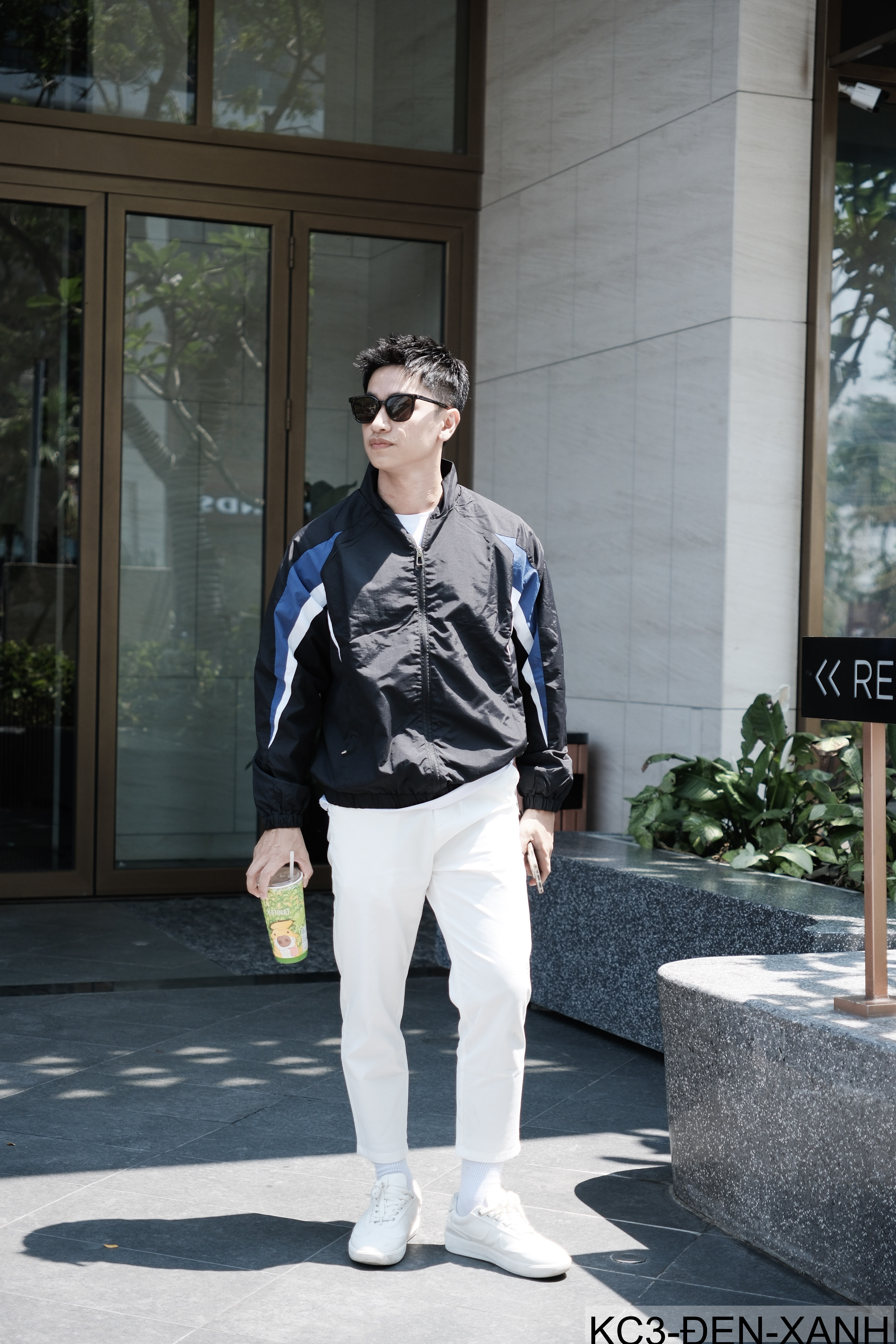 KC3 - Áo khoác nam cổ đứng phối màu năng động, chất polyester thoáng mát, form regular phù hợp xuân thu_thumbnail_5