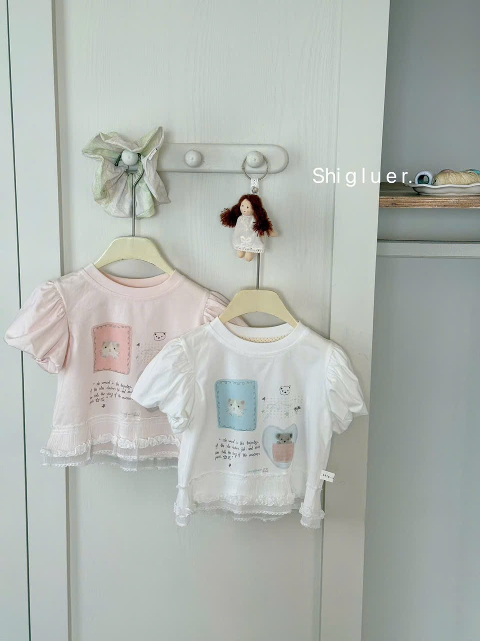 SG07 - Áo thun cộc tay viền bèo ren hoạ tiết mèo hãng SG