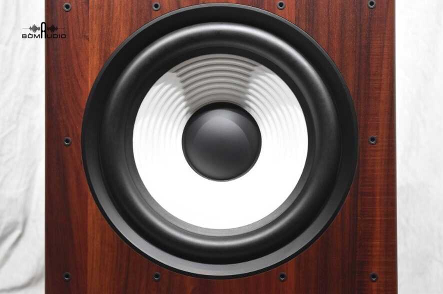 Loa nghe nhạc Sub JBL Stage A120P với độ phủ âm hoàn hảo