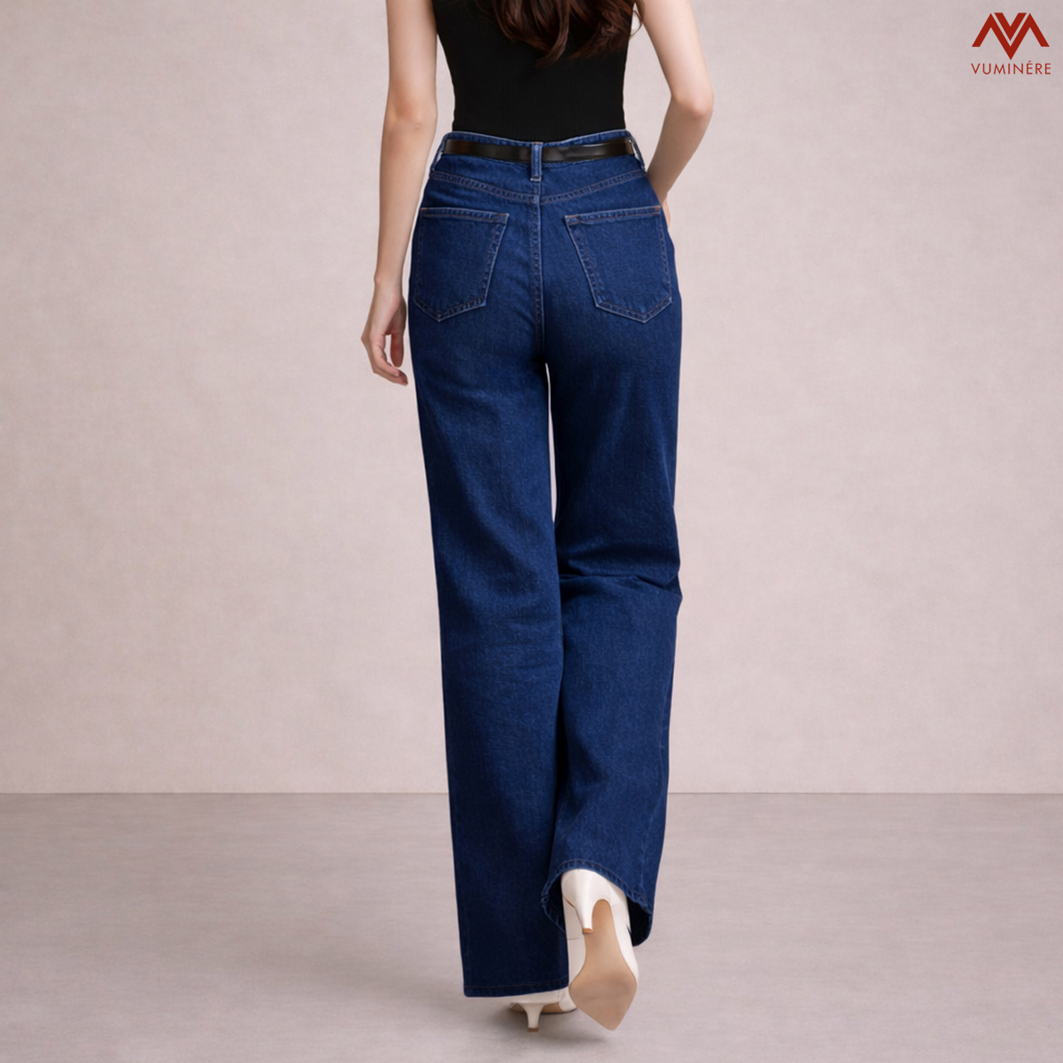 Quần Jeans nữ VUMINÉRE - Flared Jeans dáng loe nhẹ, mang đến vẻ ngoài thời thượng và Retro