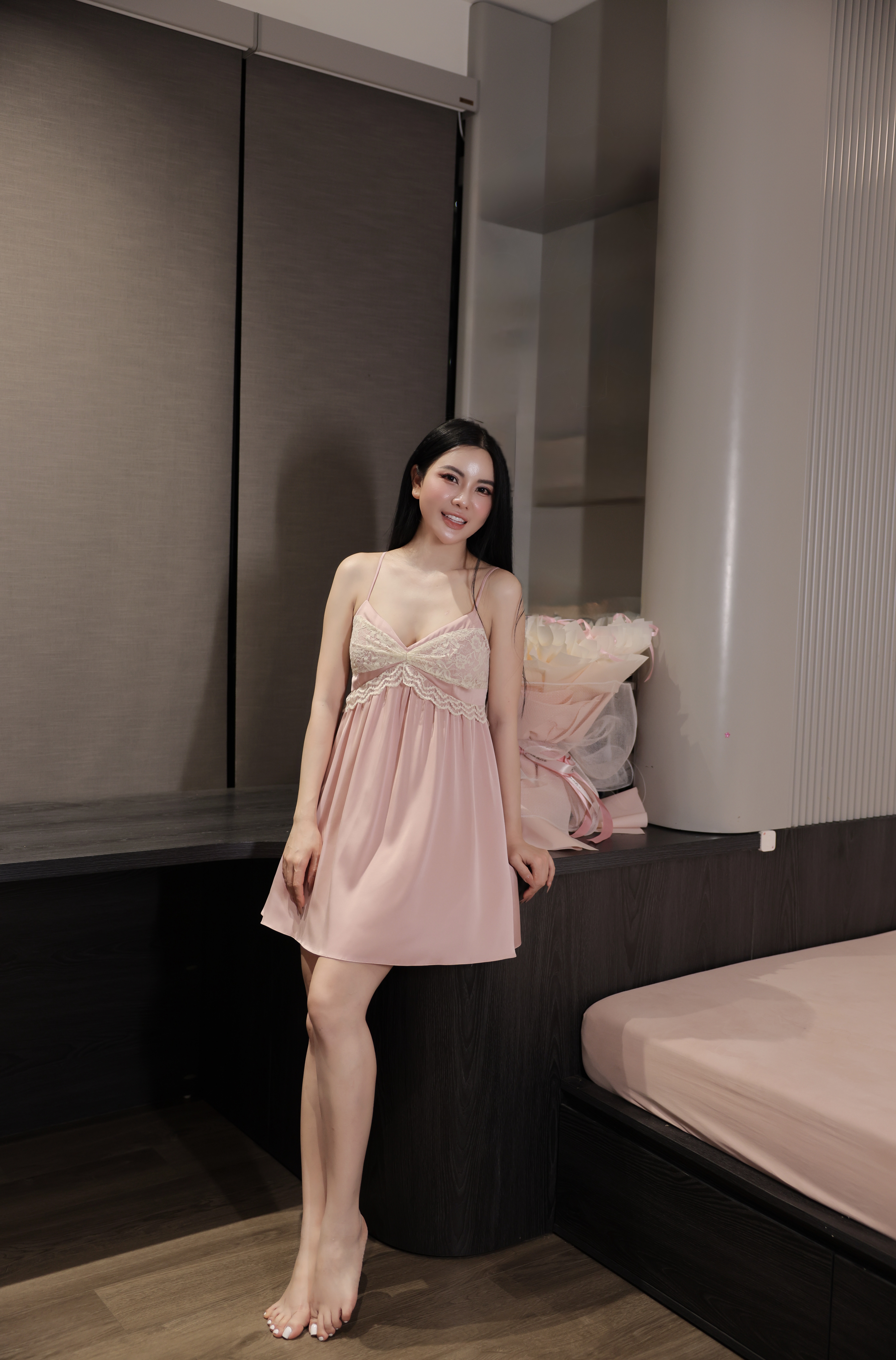 Váy Lụa Phối Ren V54