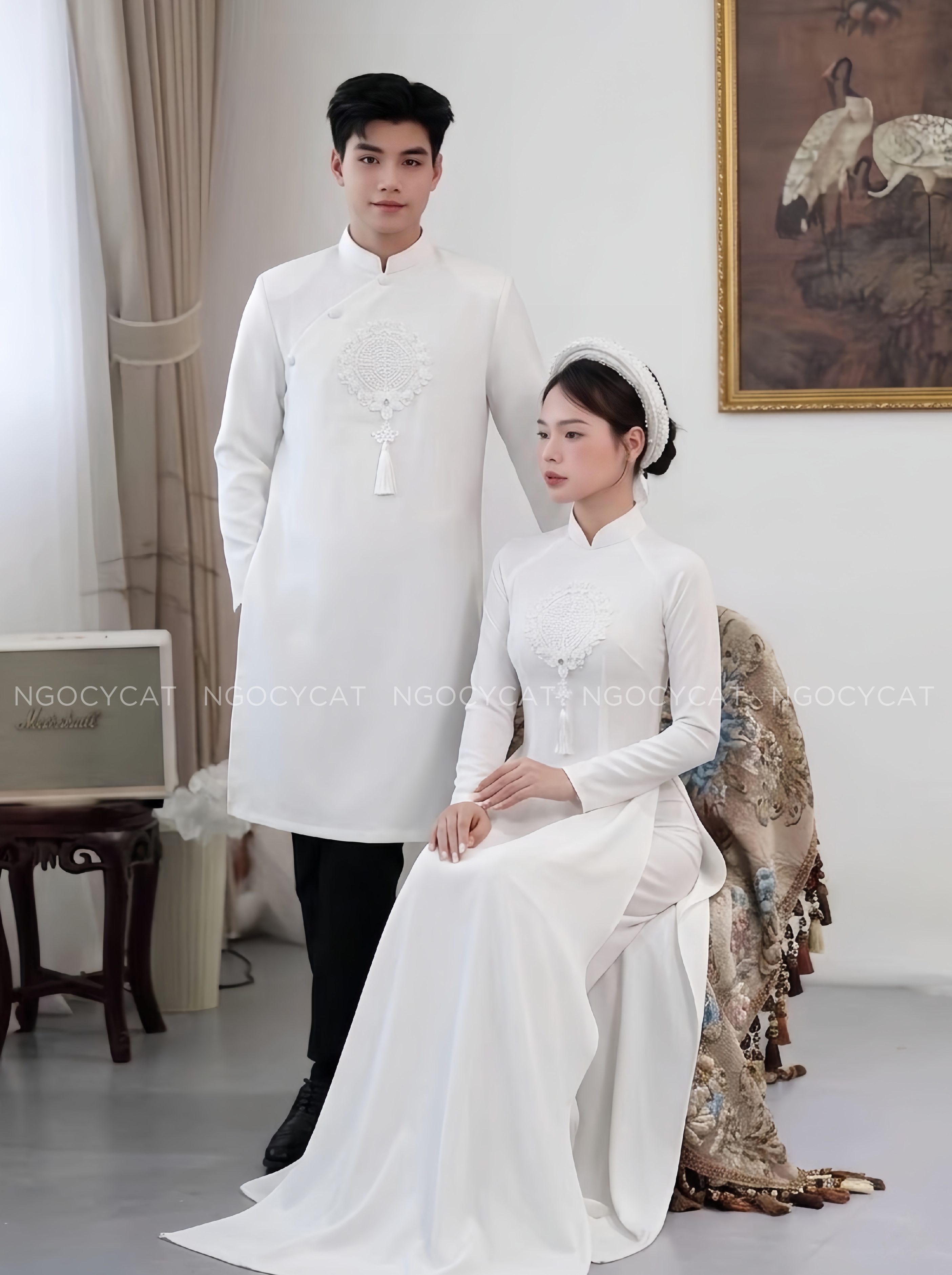 Áo Dài Dâu Rể Trắng Hoa Quanh Hỷ Tròn