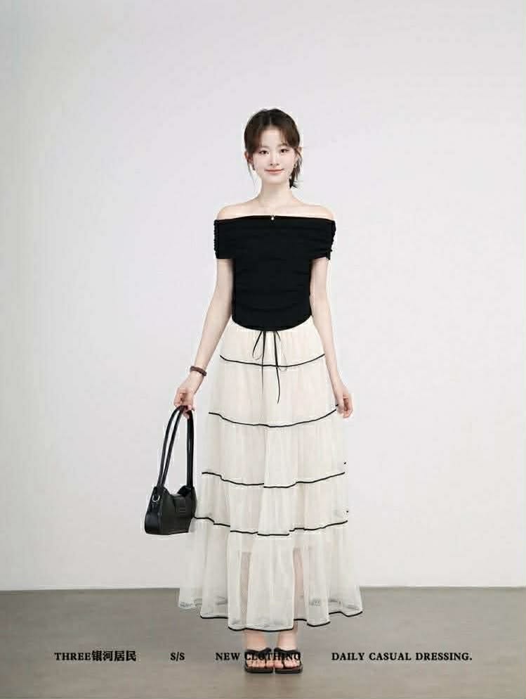 Set áo thn trễ vai cộc tay basic + chân váy xòe voan maxi viền đen_thumbnail_1