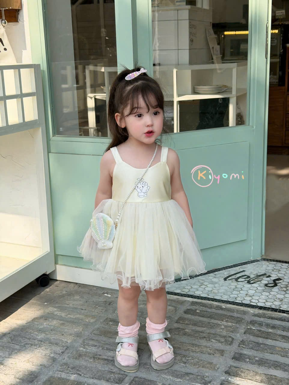 D60 - 26513 - Váy 2 dây thun bóng cánh tiên màu vàng kêm siêu xinh Kiyomy DÁNG NGẮN