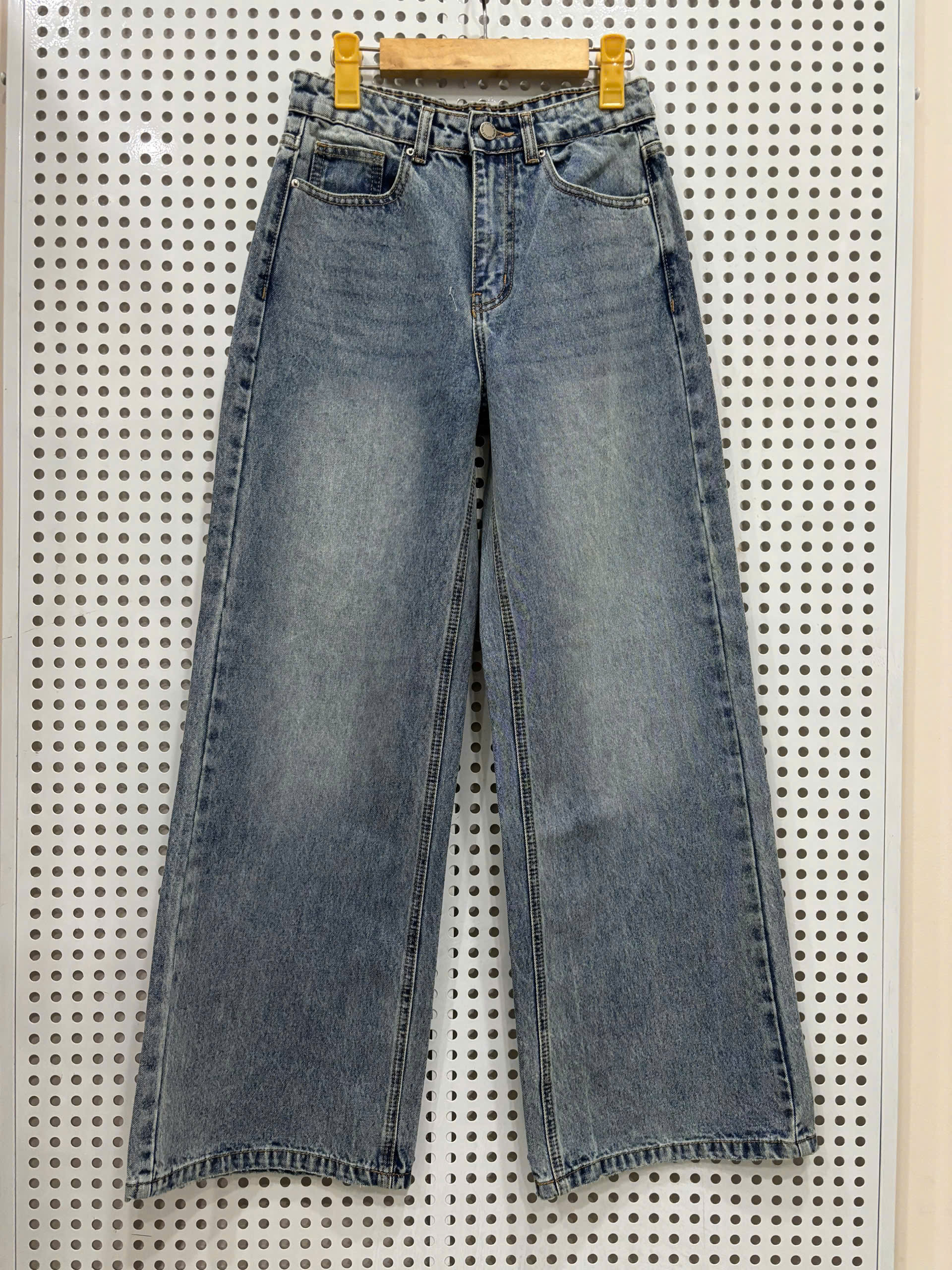 Q19 - Quần jean suông Coton Q ( ĐẬM )