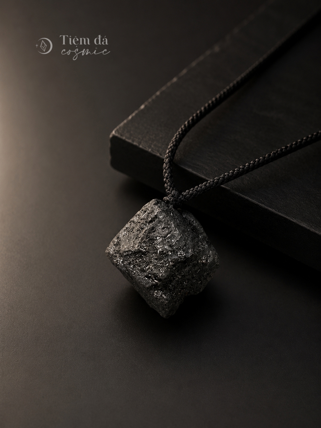 Vòng Cổ Đá Thô Tourmaline Đen