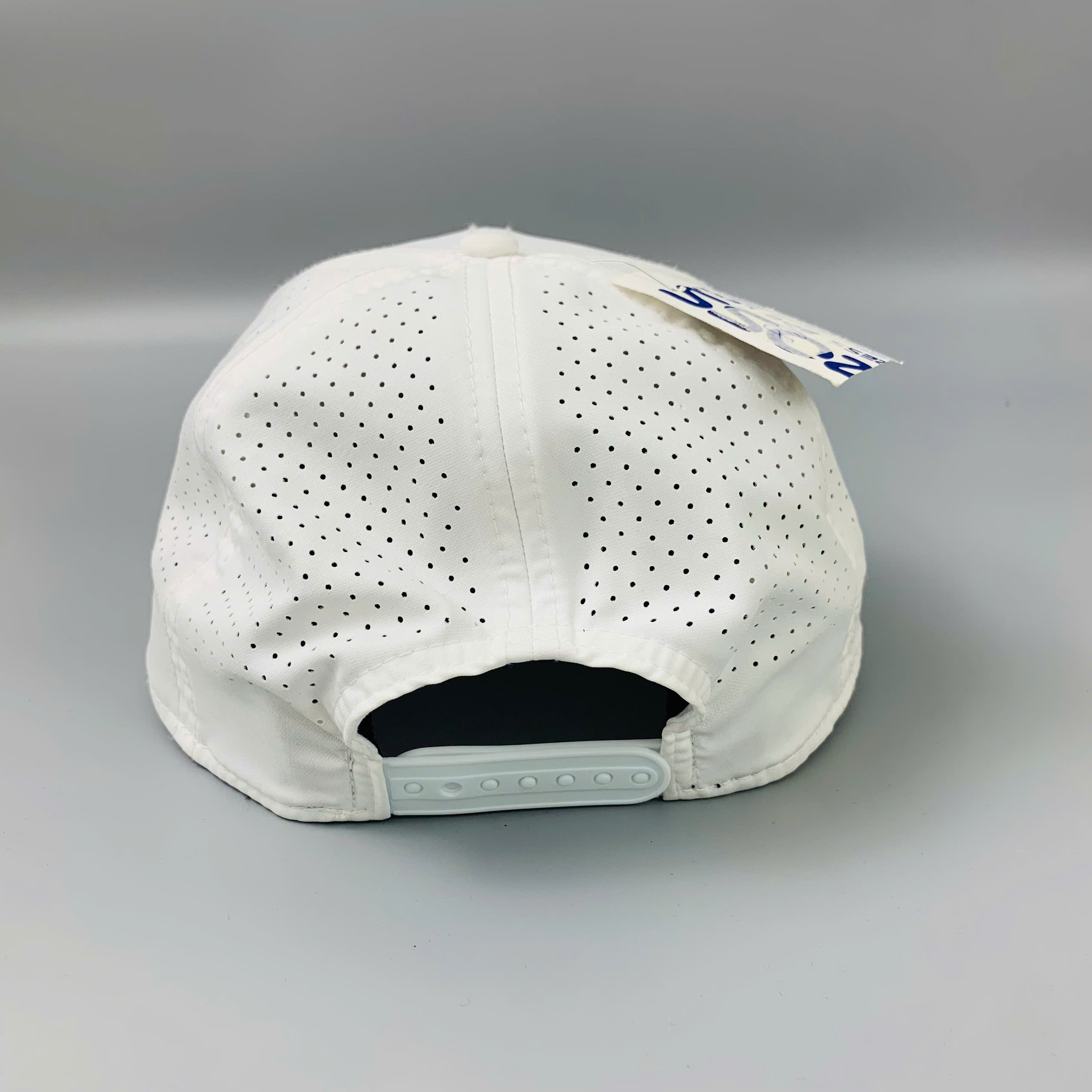 Nón lưỡi trai Olivia & Kate tone đen basic sang trọng, nổi bật với họa tiết ngôi sao_thumbnail_2