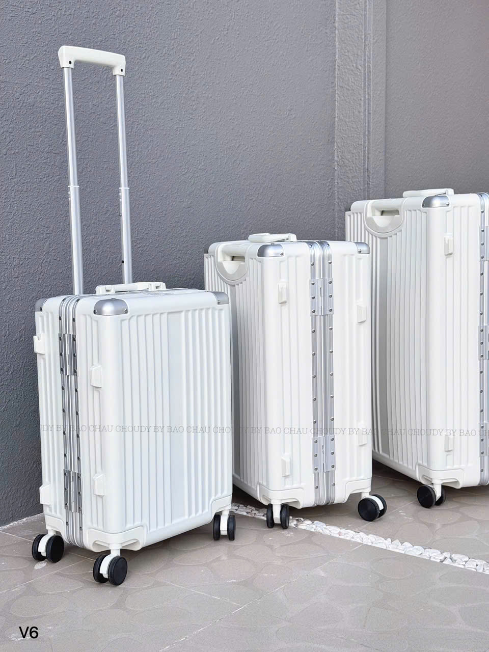 32 V6 VALI TRẮNG_thumbnail_1