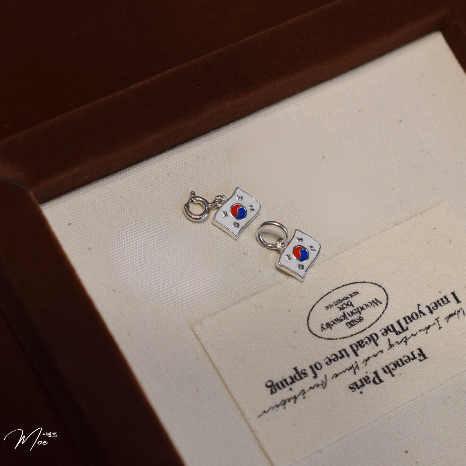 S4 - Charm lẻ lá cờ Hàn