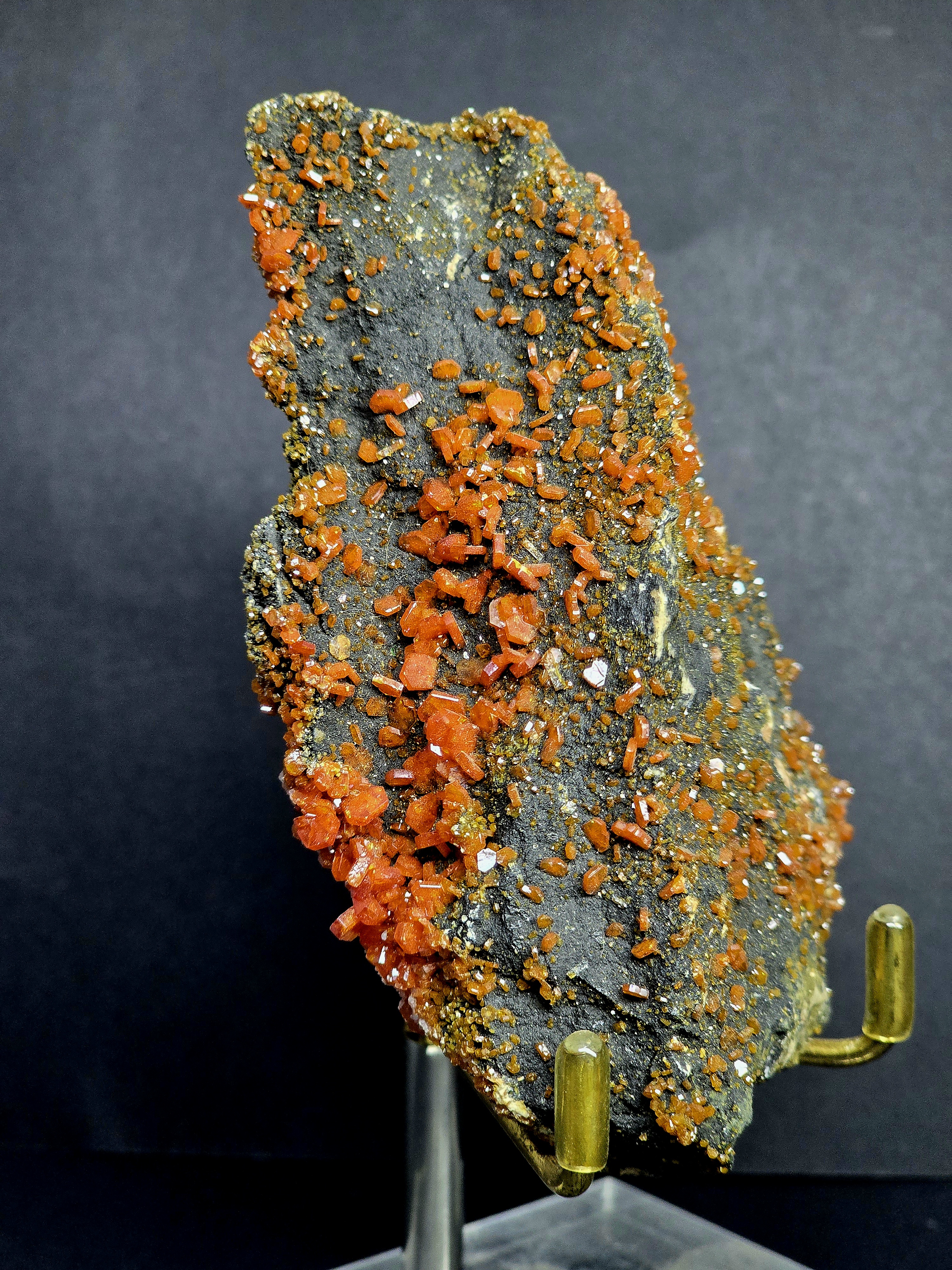 [PRE] Vanadinite từ ACF, Mibladen, Morocco (Kèm Đế Trưng Bày)_thumbnail_2