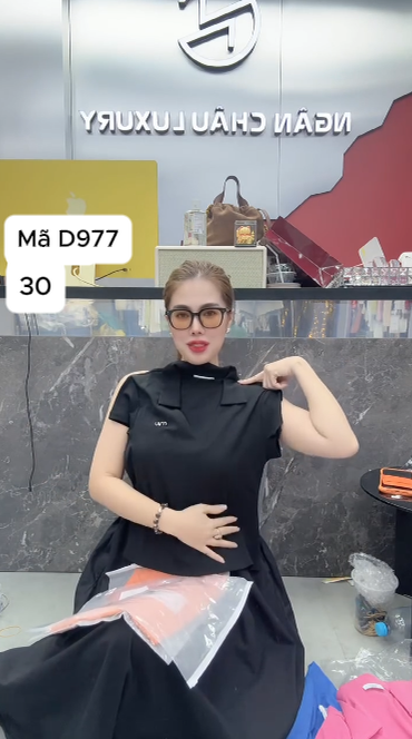 D977 Áo ngắn tay có cổ_thumbnail_2