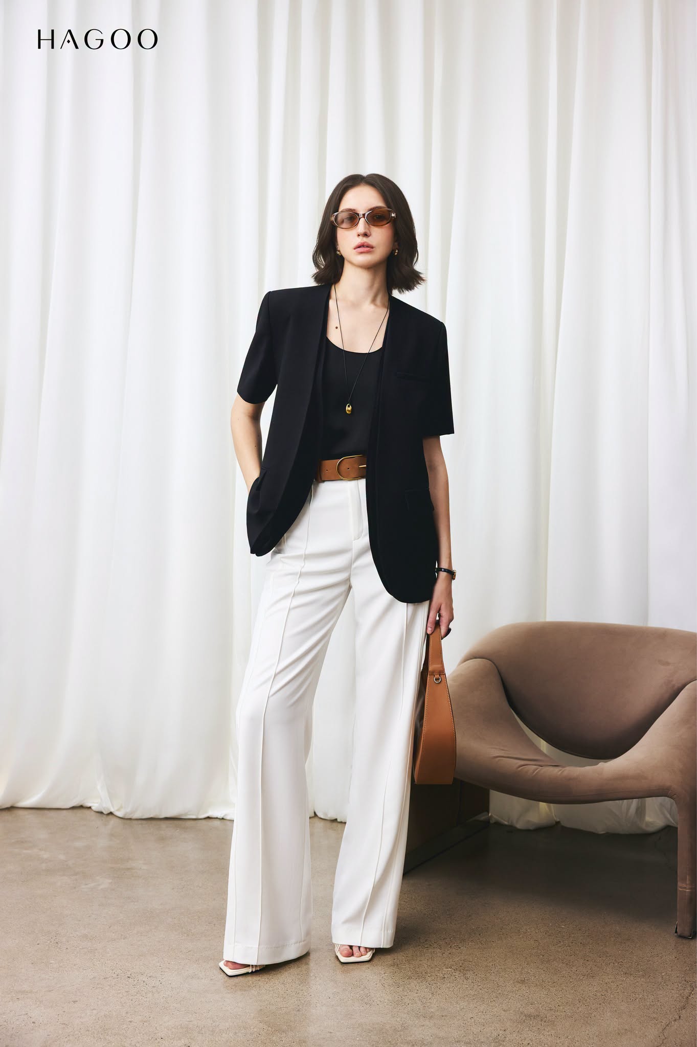 Áo Blazer suông 2 tà cộc tay