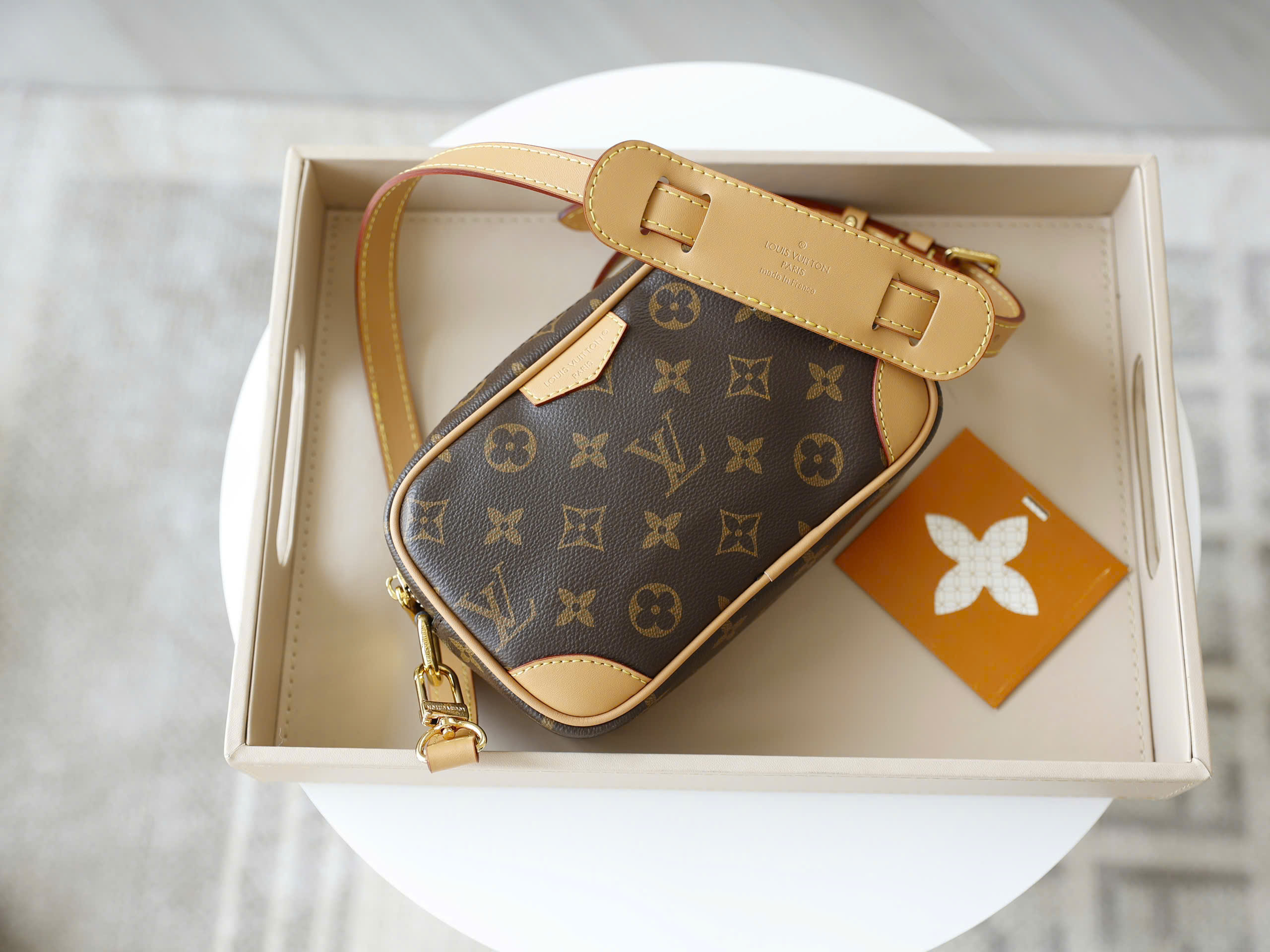 Túi đeo Louis Vuitton Trocadéro_thumbnail_3