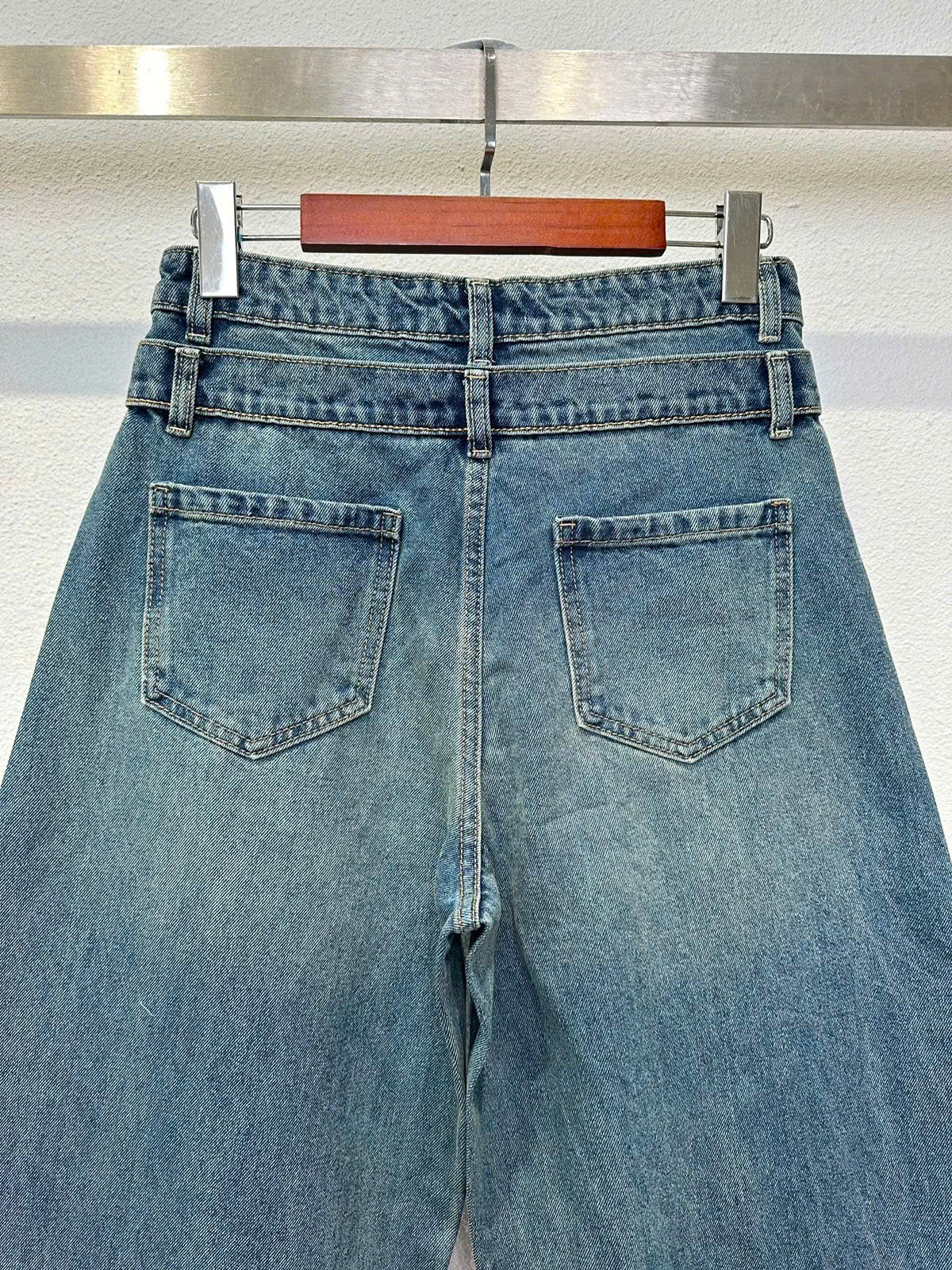QUAN JEAN_thumbnail_5