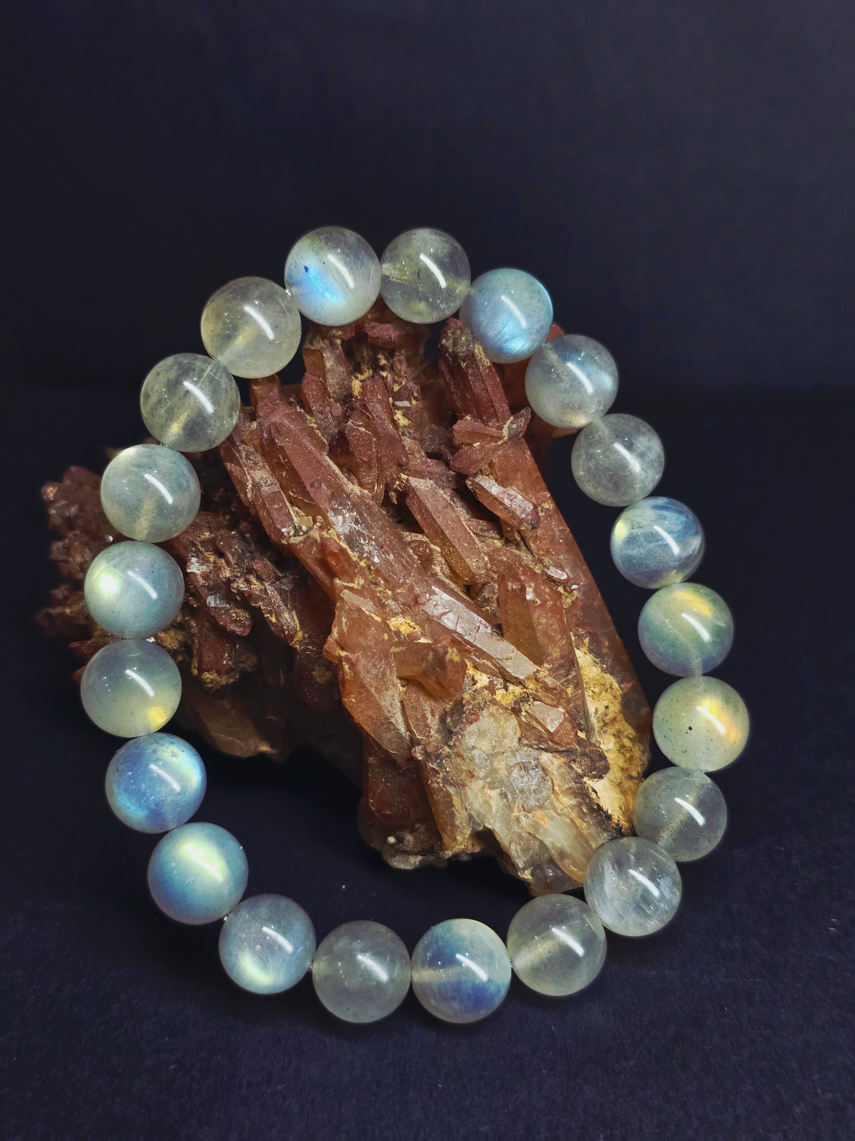 Vòng Tay Đá Xà Cừ Hắc Nguyệt Quang Labradorite Thể Xám_thumbnail_6
