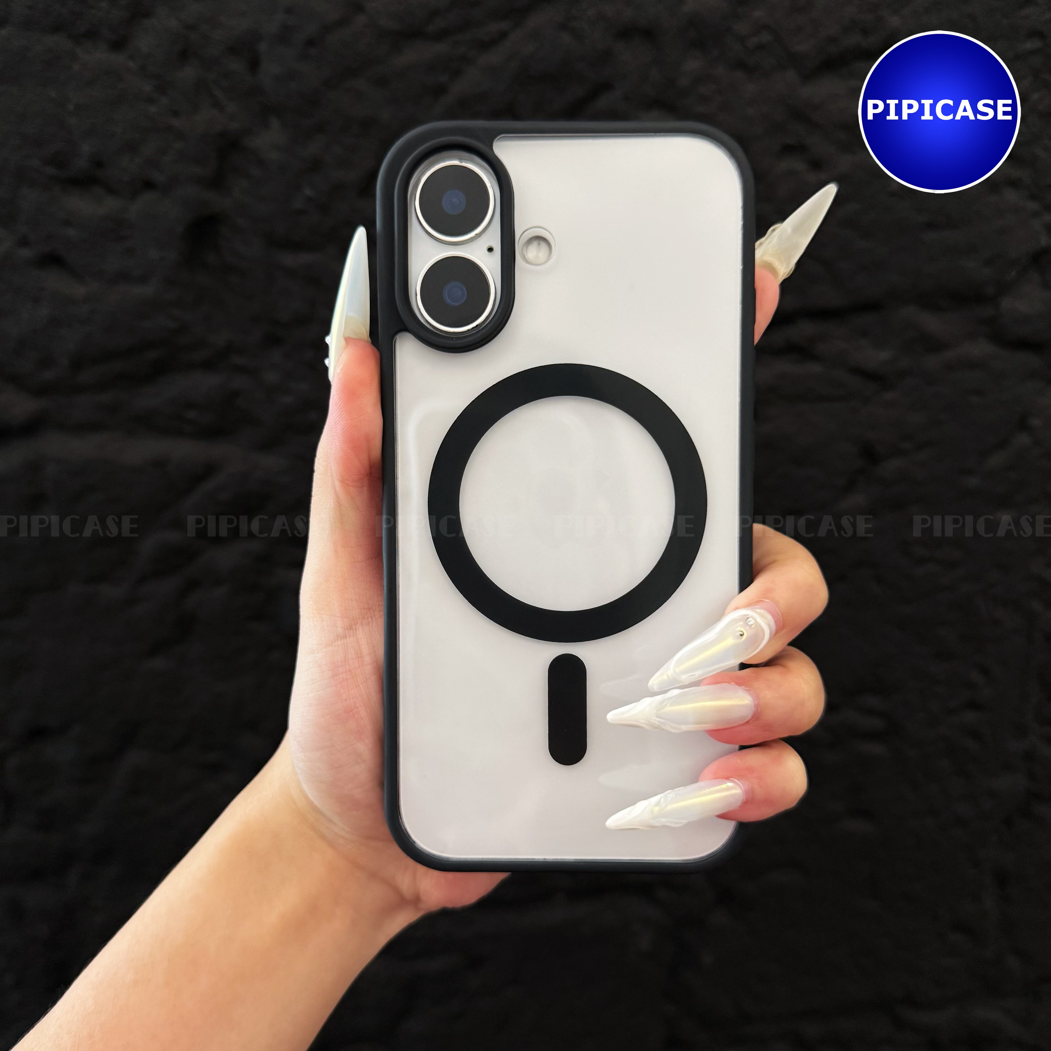 Ốp Lưng iPhone 16 - Chic - Đen