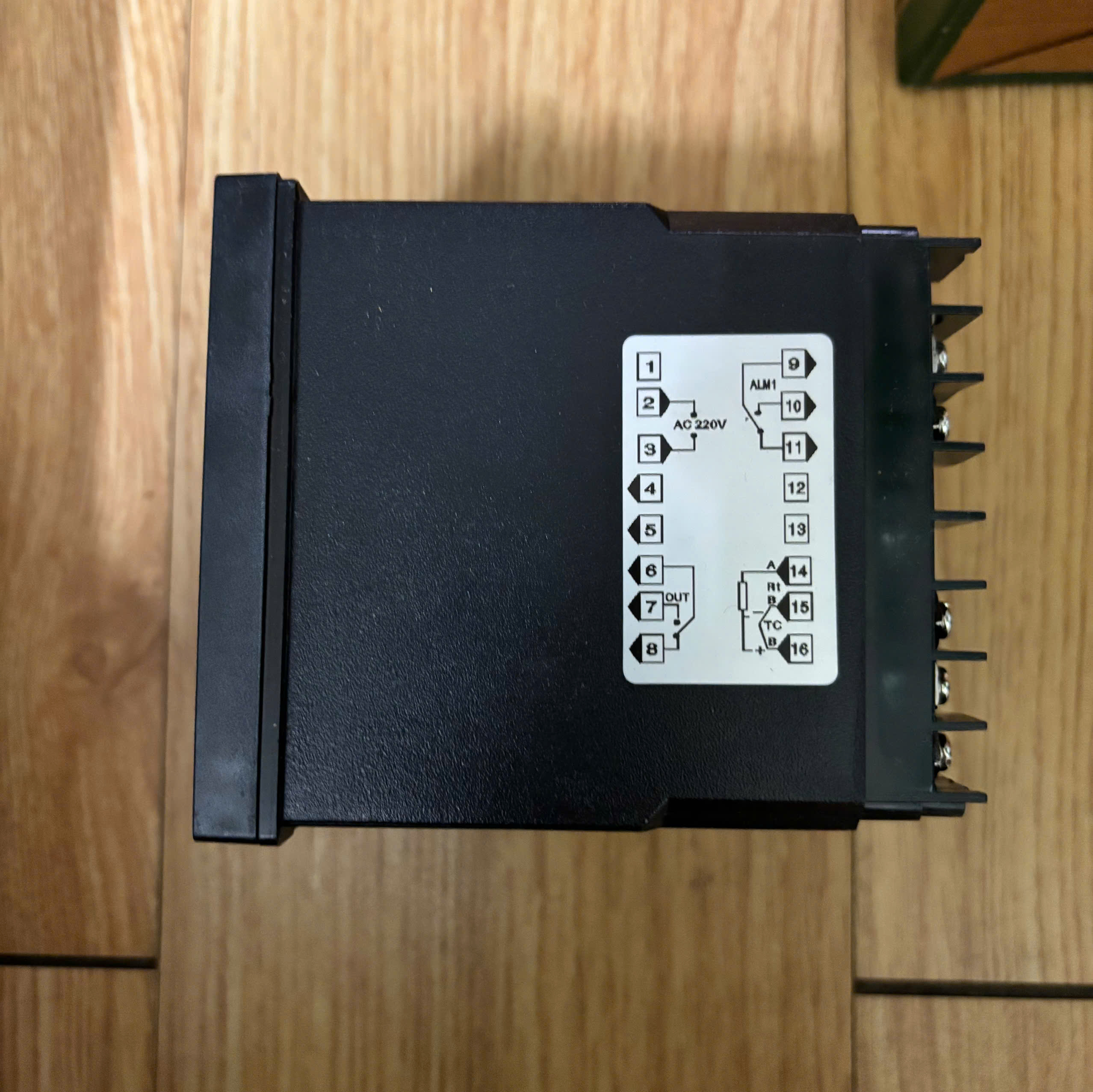 Đồng Hồ Điều Khiển Nhiệt Độ PID RKC REX-C900FK02-M*AN 96x96mm_thumbnail_3