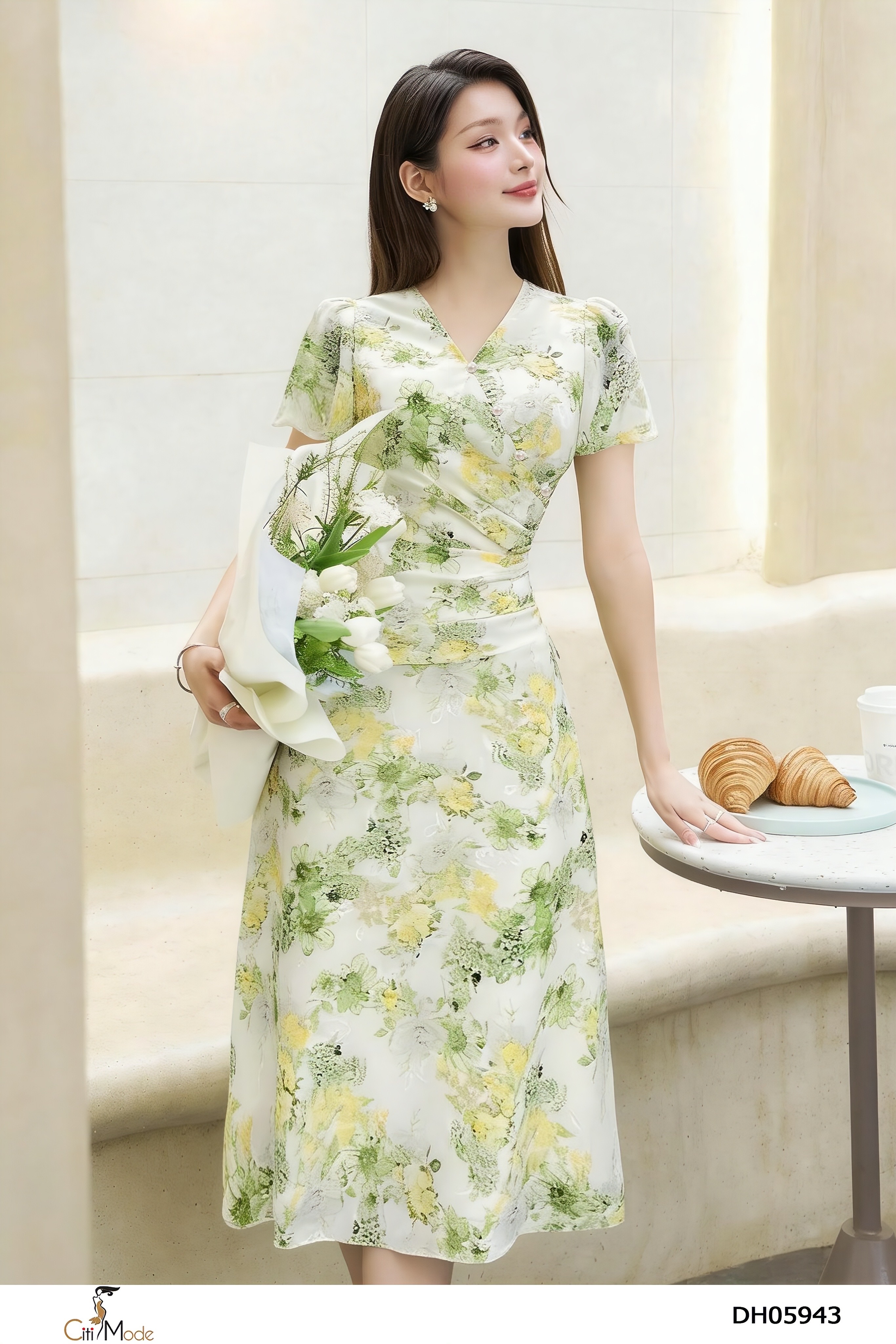 Đầm xòe hoa xanh cổ V tay cọc nhún eo