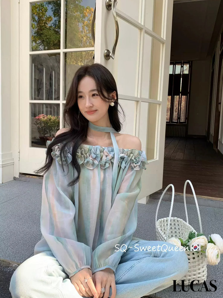 Áo sơ mi trễ vai bèo hoa ngang ngực dáng suông + đai vải
