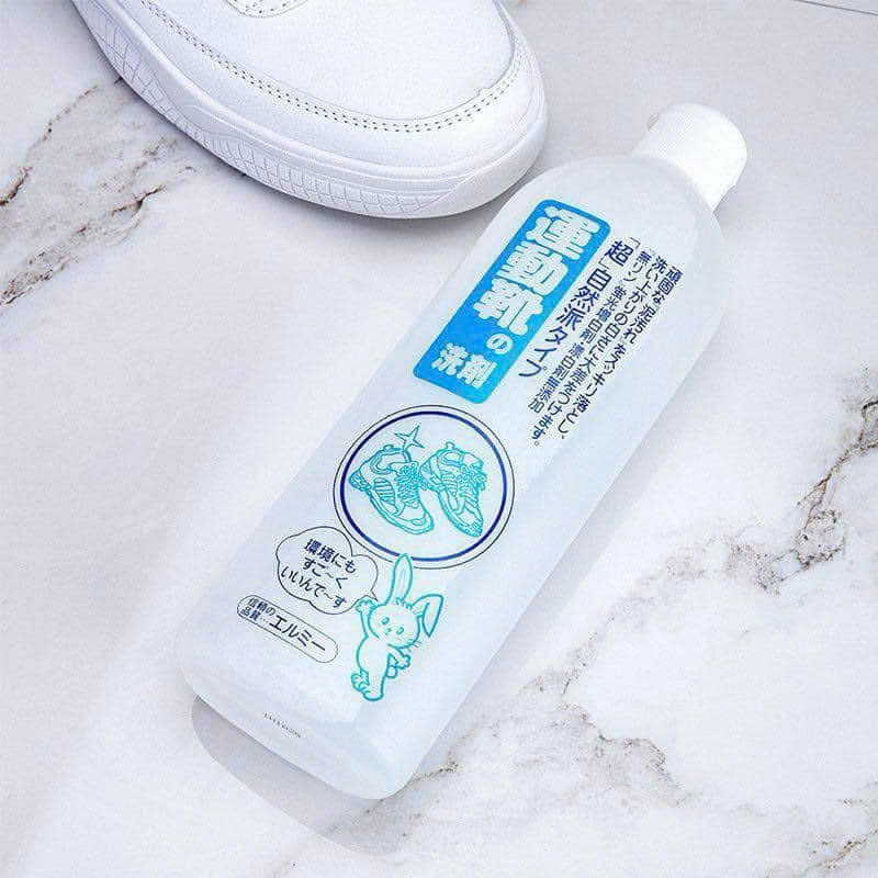 NƯỚC GIẶT GIÀY KOSE_thumbnail_4