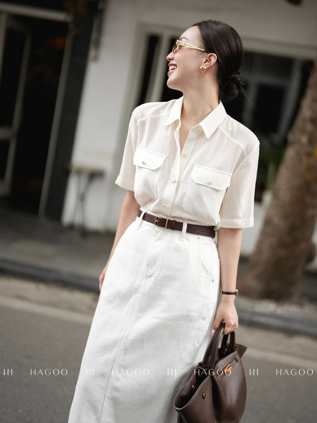 เสื้อเชิ้ตแขนสั้นมีกระเป๋าปะ