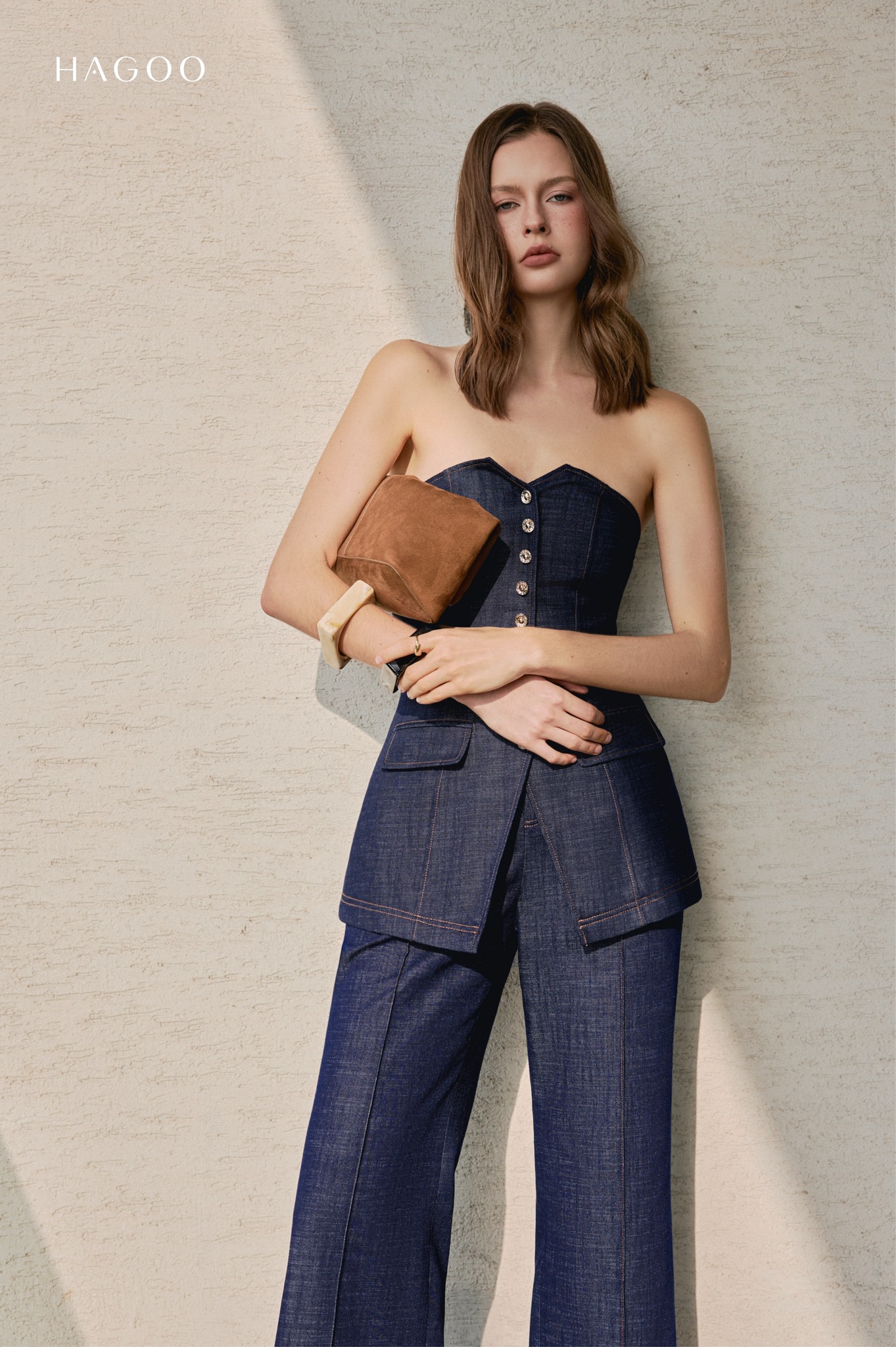 Áo cúp ngực V Denim HAGOO