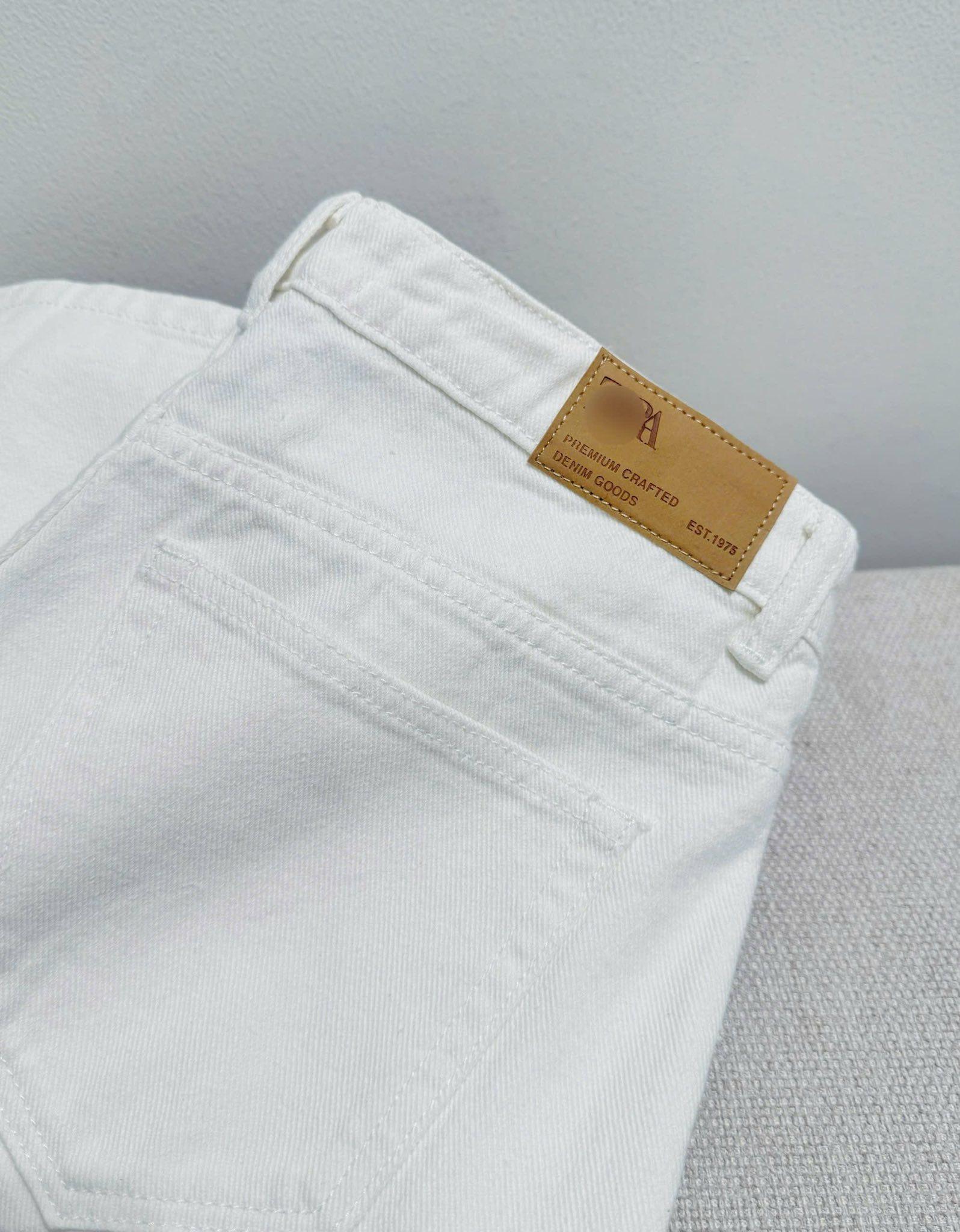 C SHORT JEAN TRẮNG LỠ ZR_thumbnail_4