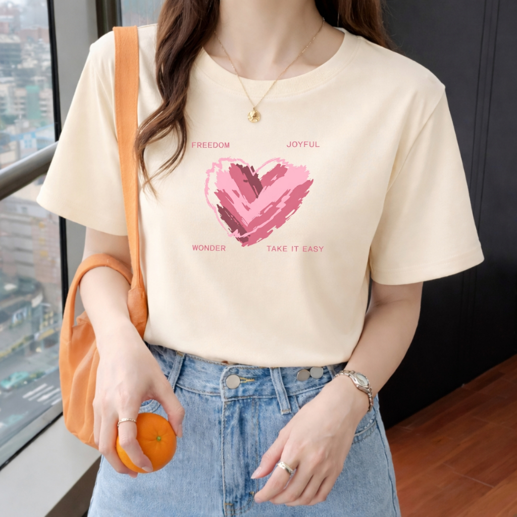 [Form rộng] Áo phông nữ dáng rộng hình trái tim - Loza RT8444