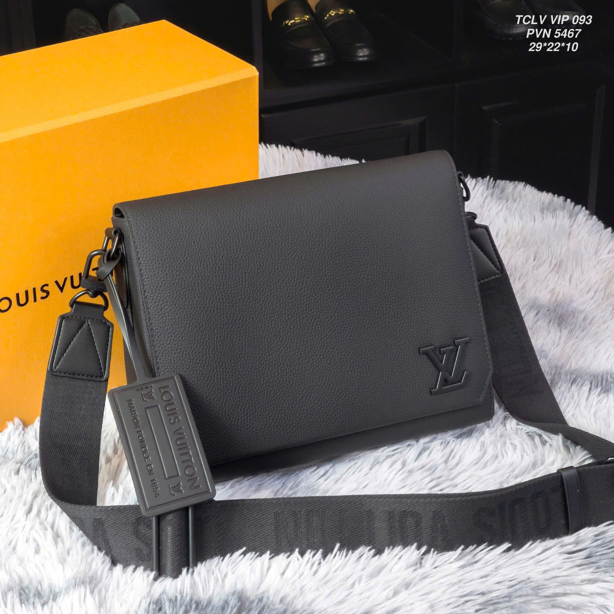 Túi Loius Vuitton Aerogram Messenger