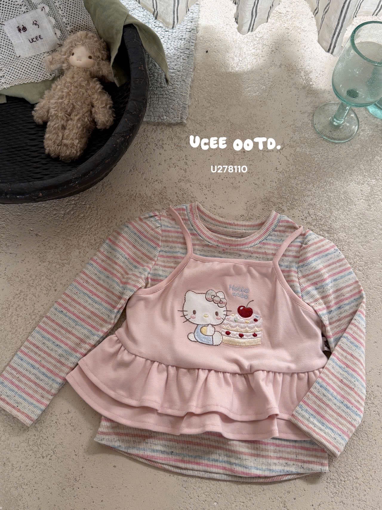 UC13 - Set 2 áo thun kẻ hồng kèm 2 dây kitty UCEE