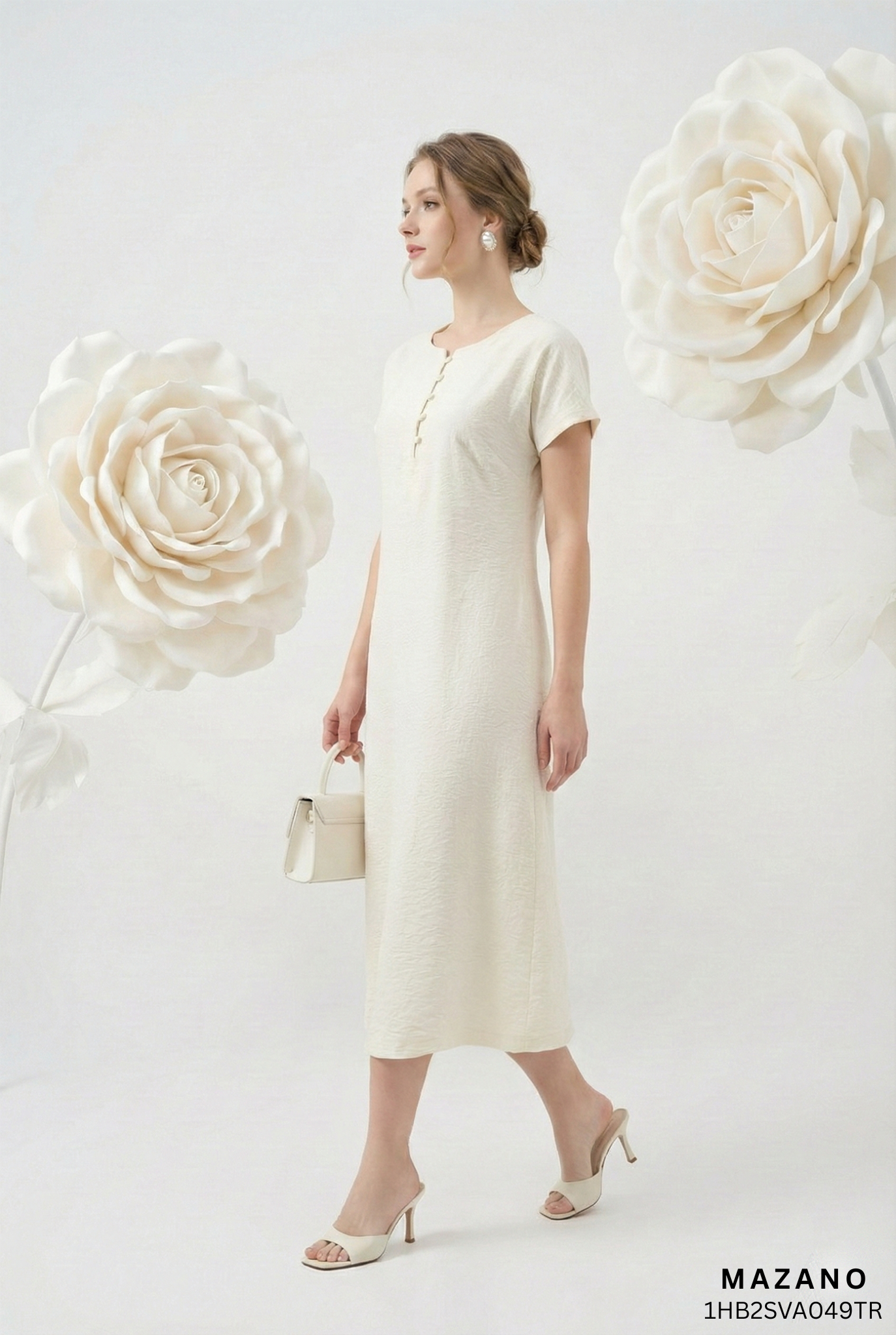 Đầm vải pha linen trắng kem dáng suông A cổ tàu cách điệu tay ngắn thiết kế MAZANO_thumbnail_4