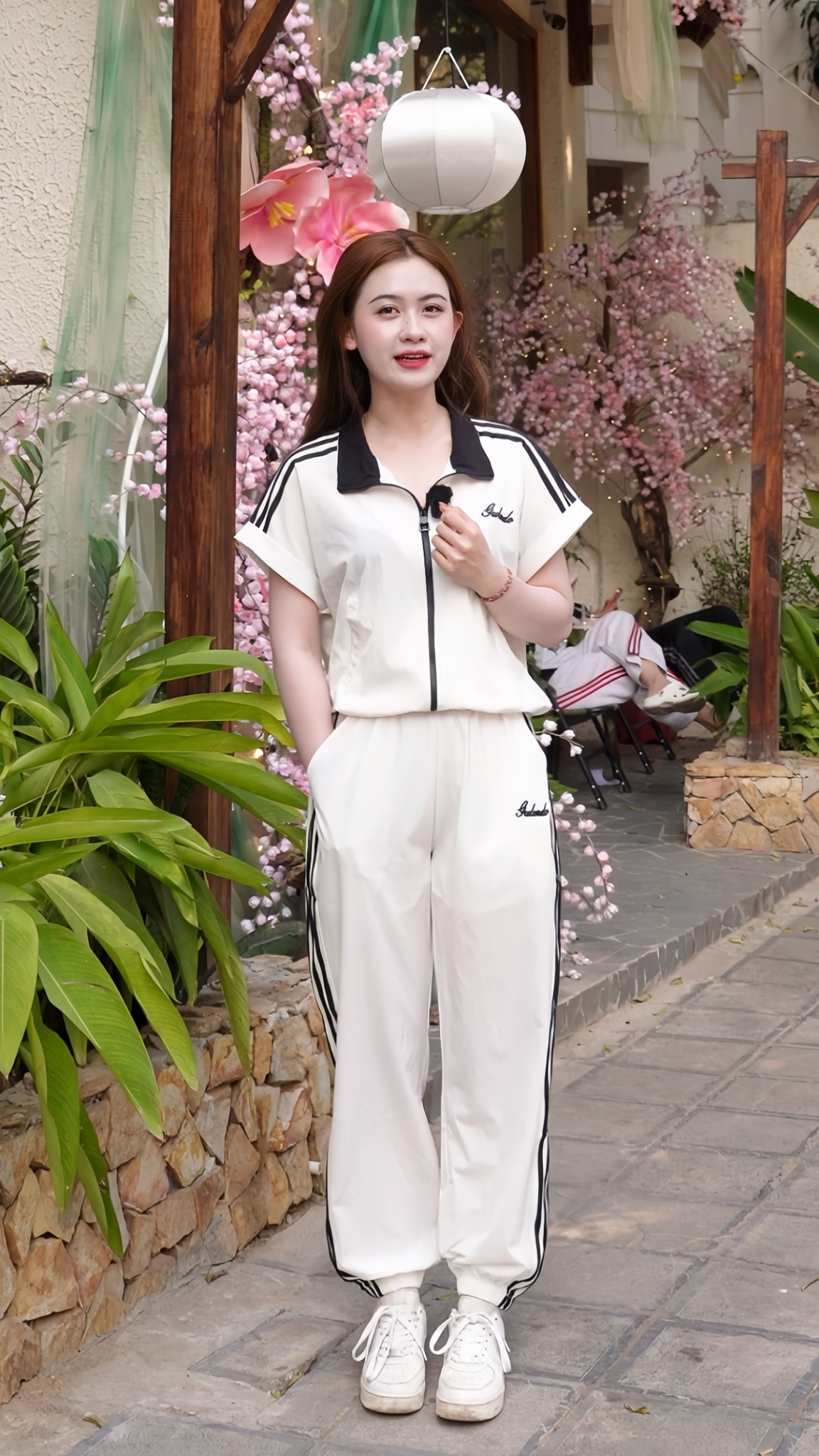Trắng