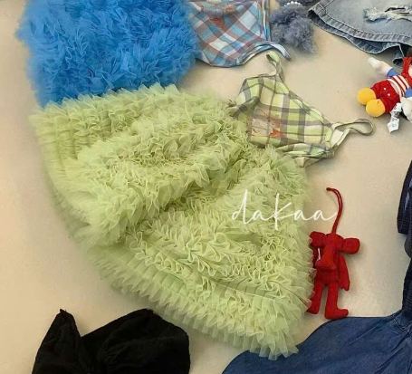 HY24 - Váy 2 dây cotton kẻ viền voan tầng xanh dương/ xanh lá hãng HuaYou_thumbnail_1