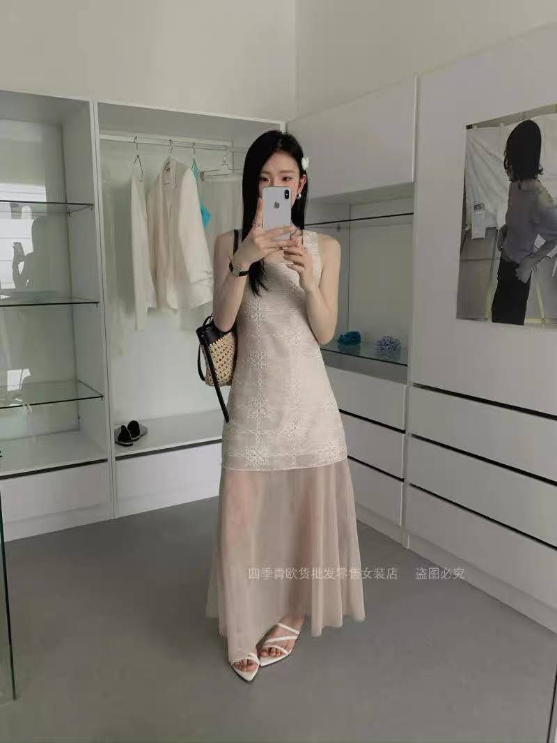 Lucas - Váy ren cổ tròn zile phối chân voan dáng maxi_thumbnail_1