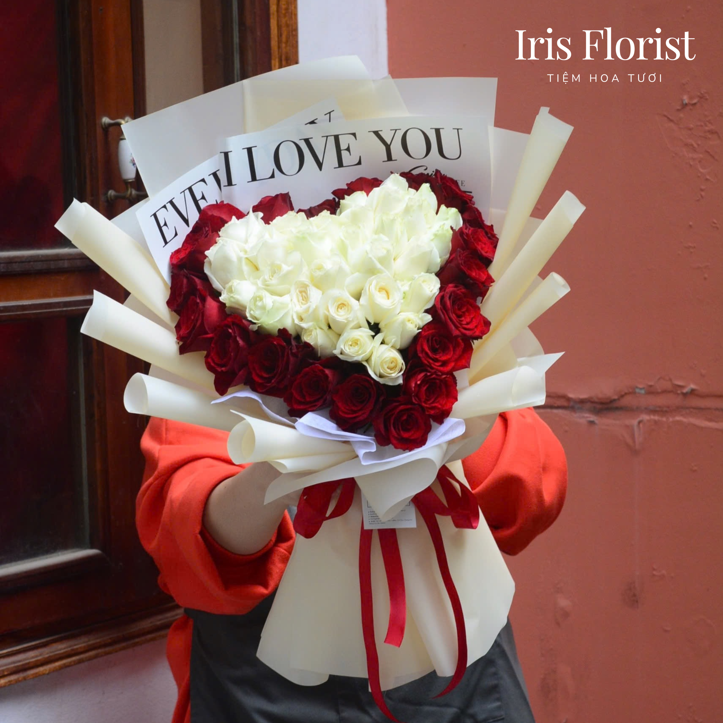 Bó hồng trái tim (mix hồng đỏ và trắng) - Size 50-60 bông