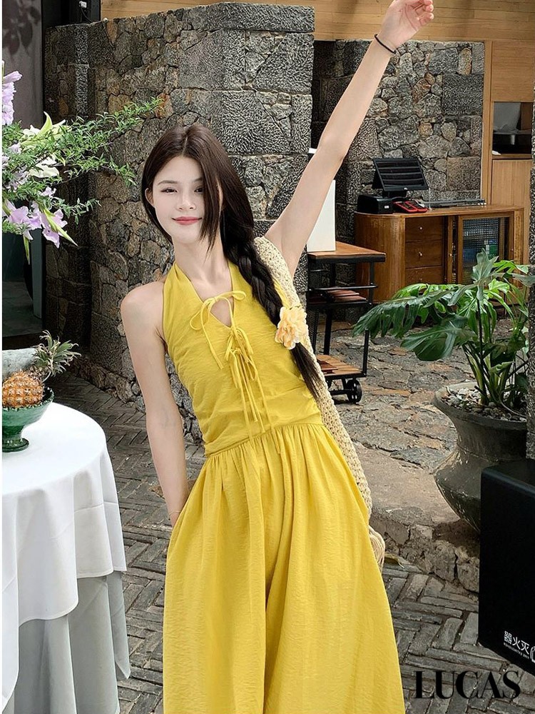 Váy yếm cổ tim chân xòe đính nơ dọc_thumbnail_3