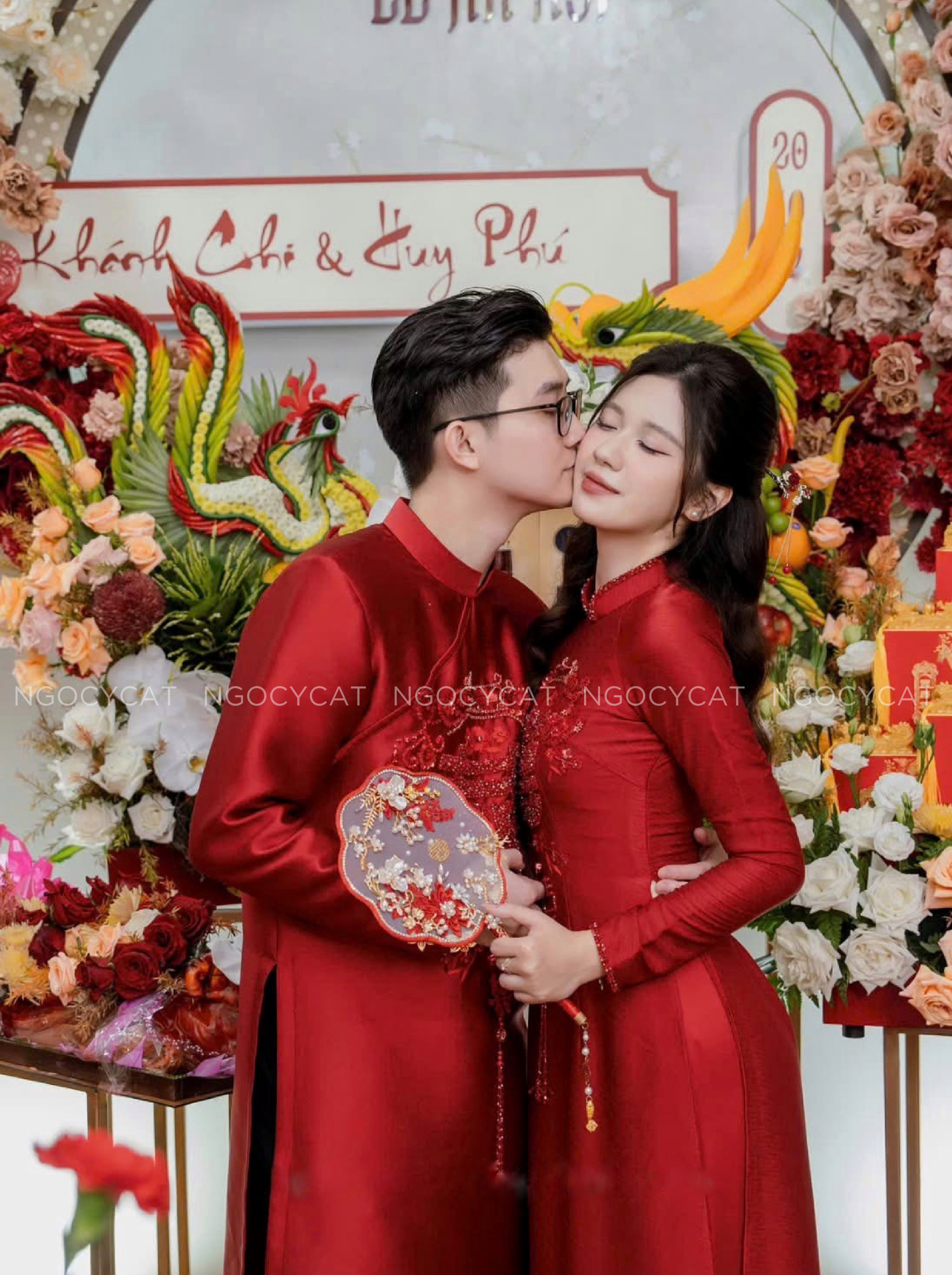 Áo Dài Dâu Rể Đỏ Hỷ Vuông Tròn