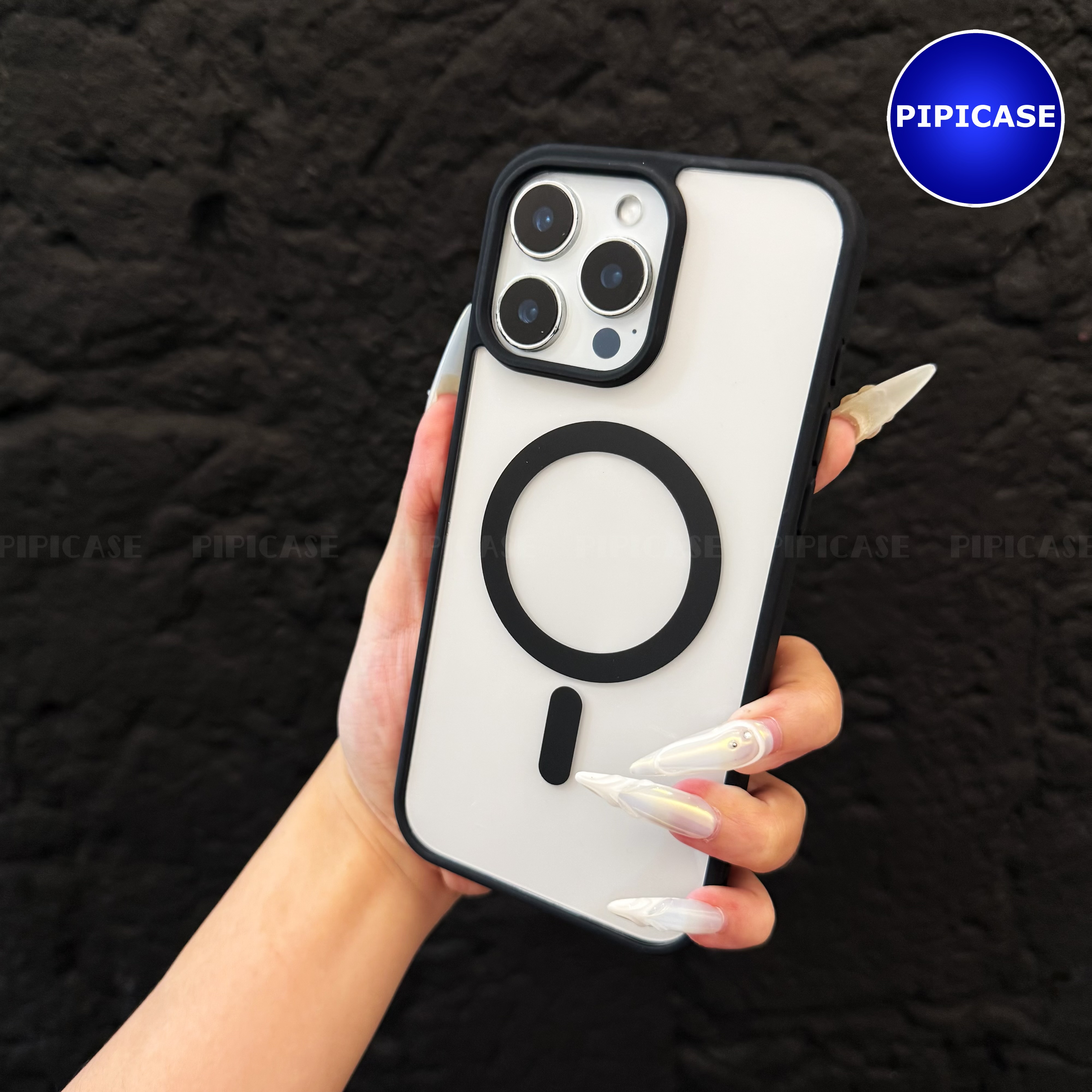 Ốp Lưng iPhone 16 Pro - Chic - Đen