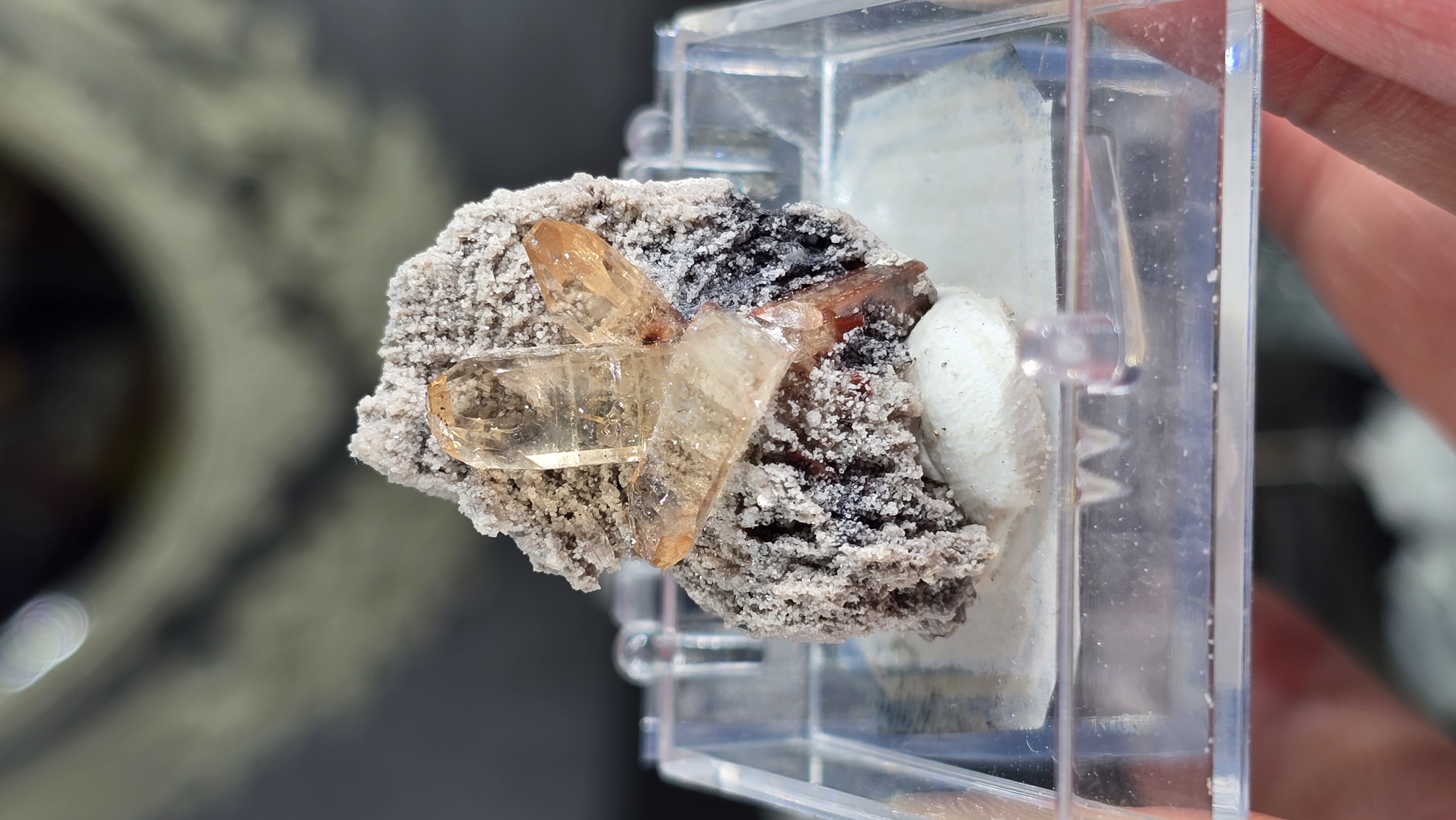 Red / Imperial Topaz Trên Nền Matrix - Guanajuato, Mexico_thumbnail_5