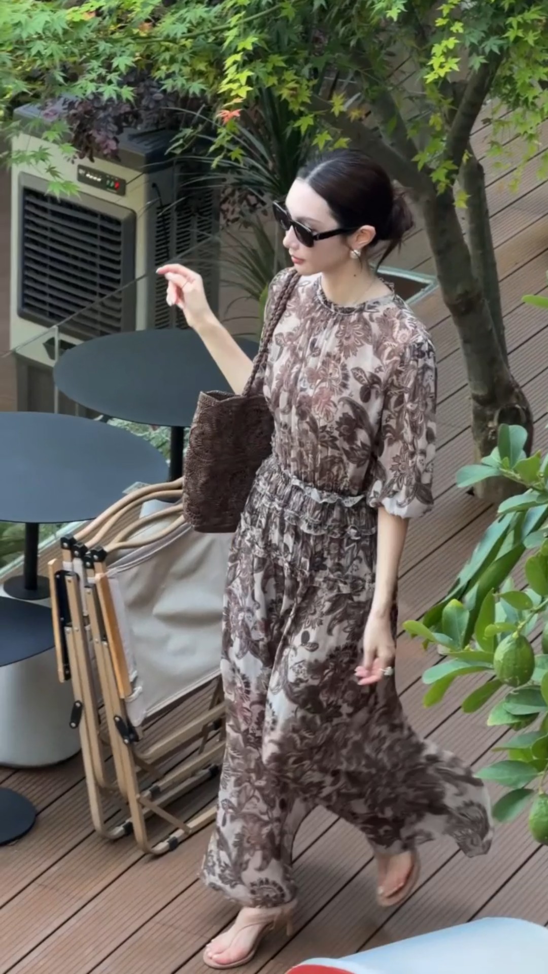 V047 - VÁY HOA TƠ QC CAO CẤP