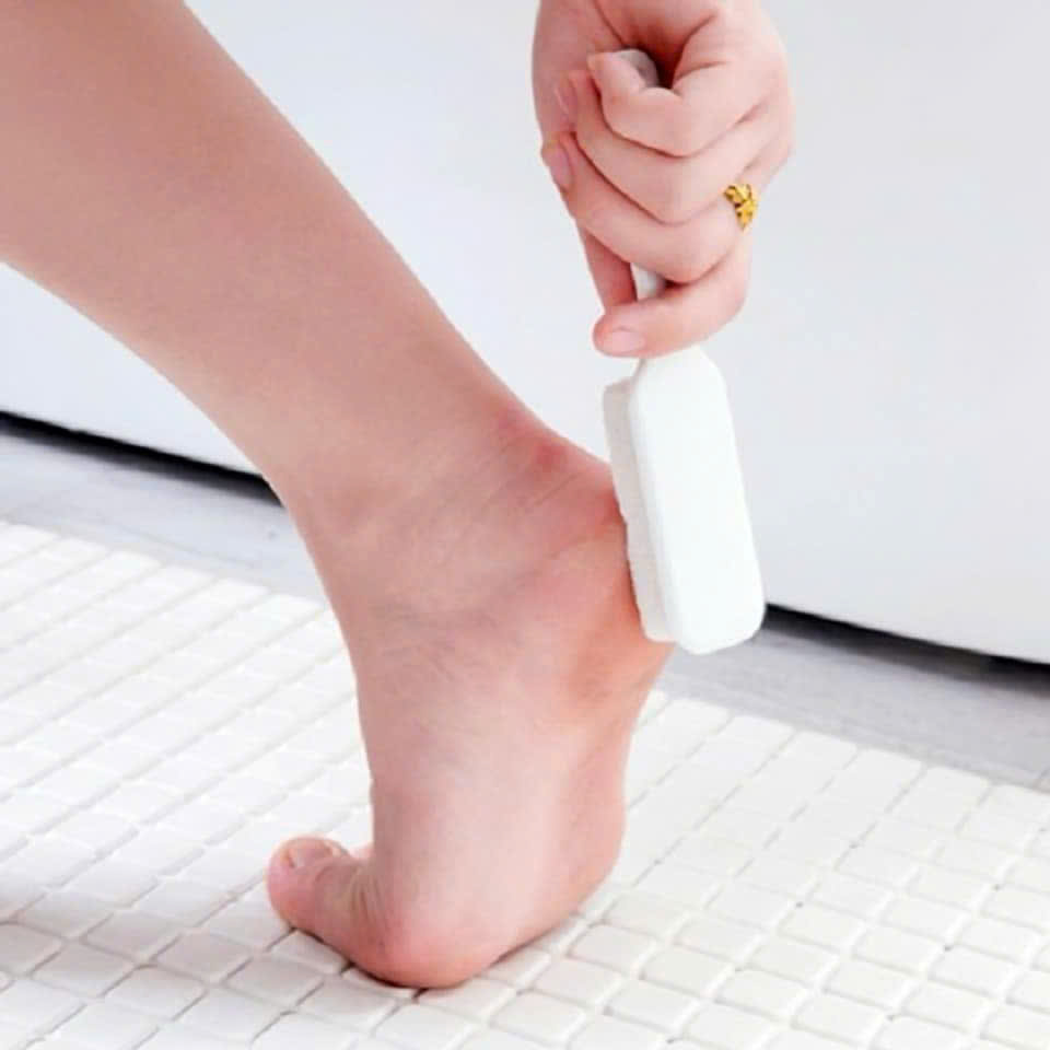 Bàn Chải Chà Gót Chân Đá San Hô