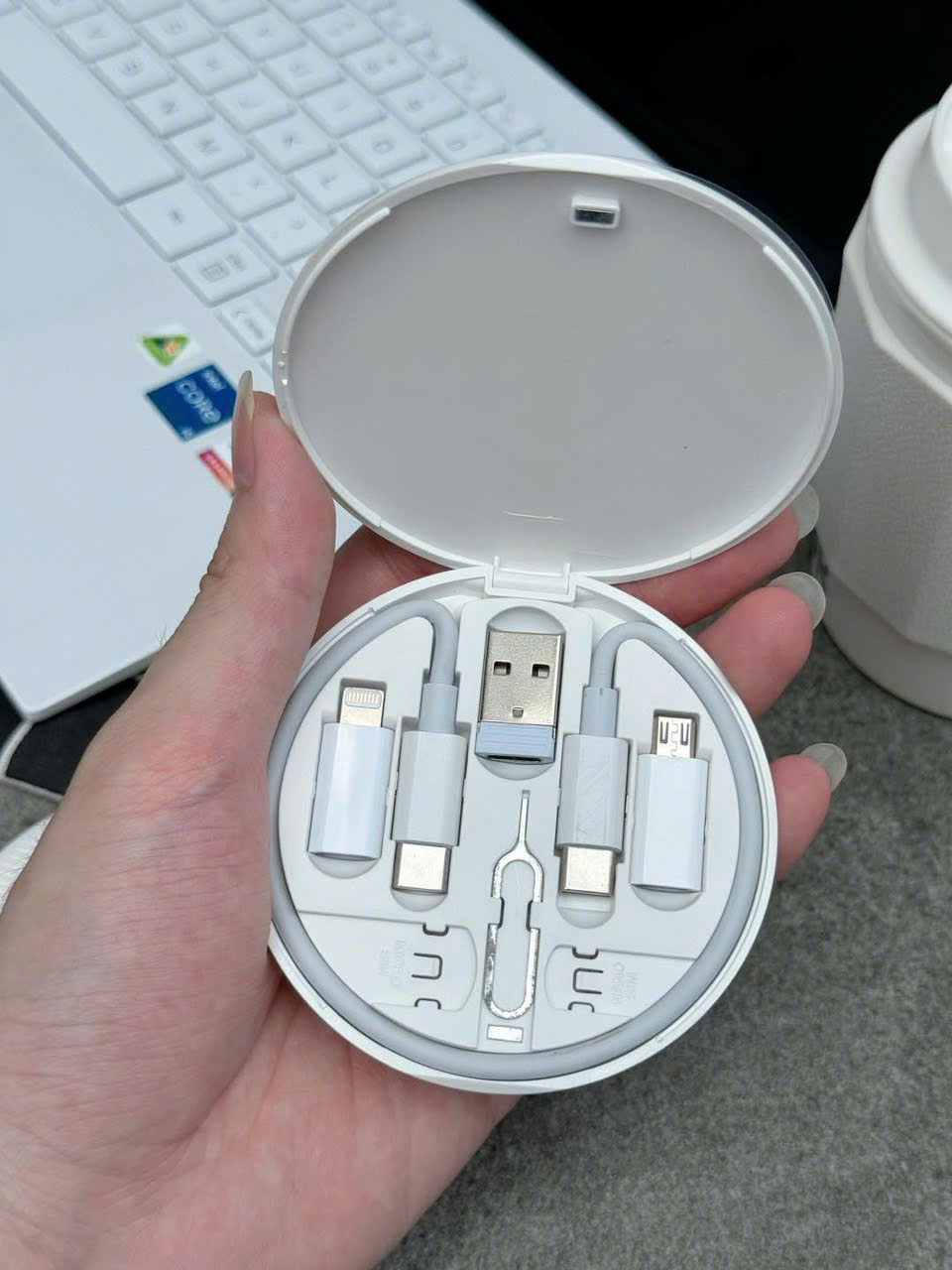 Hộp Cáp Sạc Điện Thoại Đa Năng 7 Kết Nối_thumbnail_1