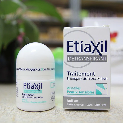Lăn khử mùi EtiaXil