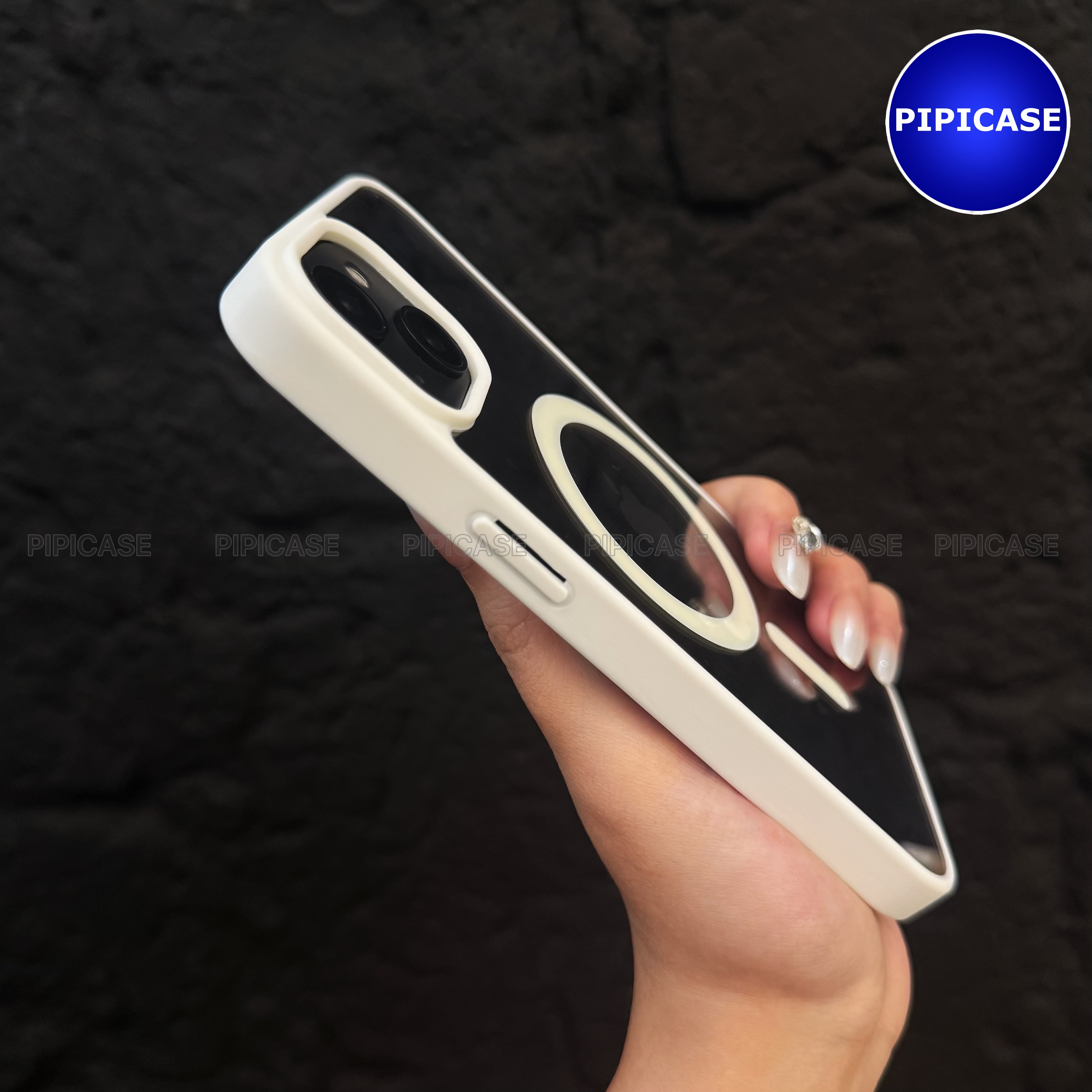 Ốp Lưng iPhone 15 - Chic - Trắng_thumbnail_16