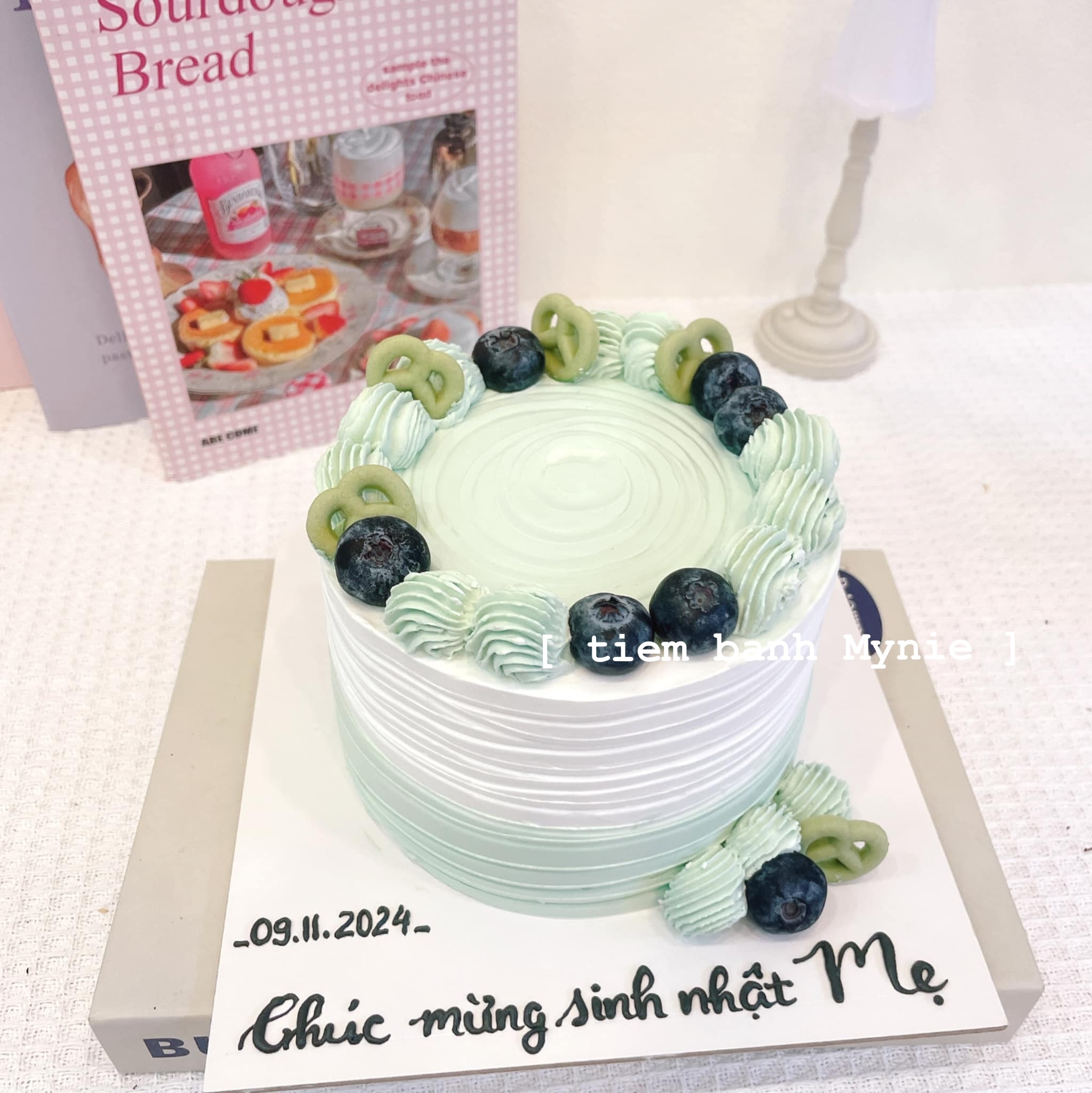 Bánh kem trang trí việt quất TT0015