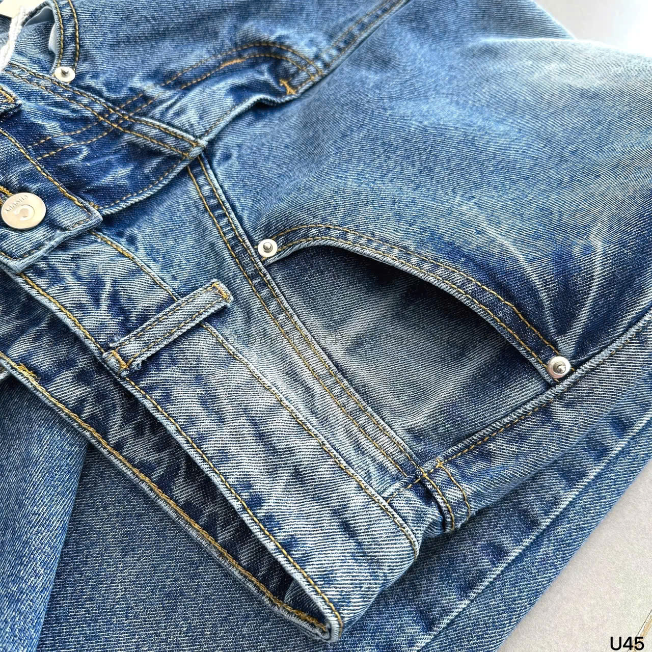 SALE U45_thumbnail_2
