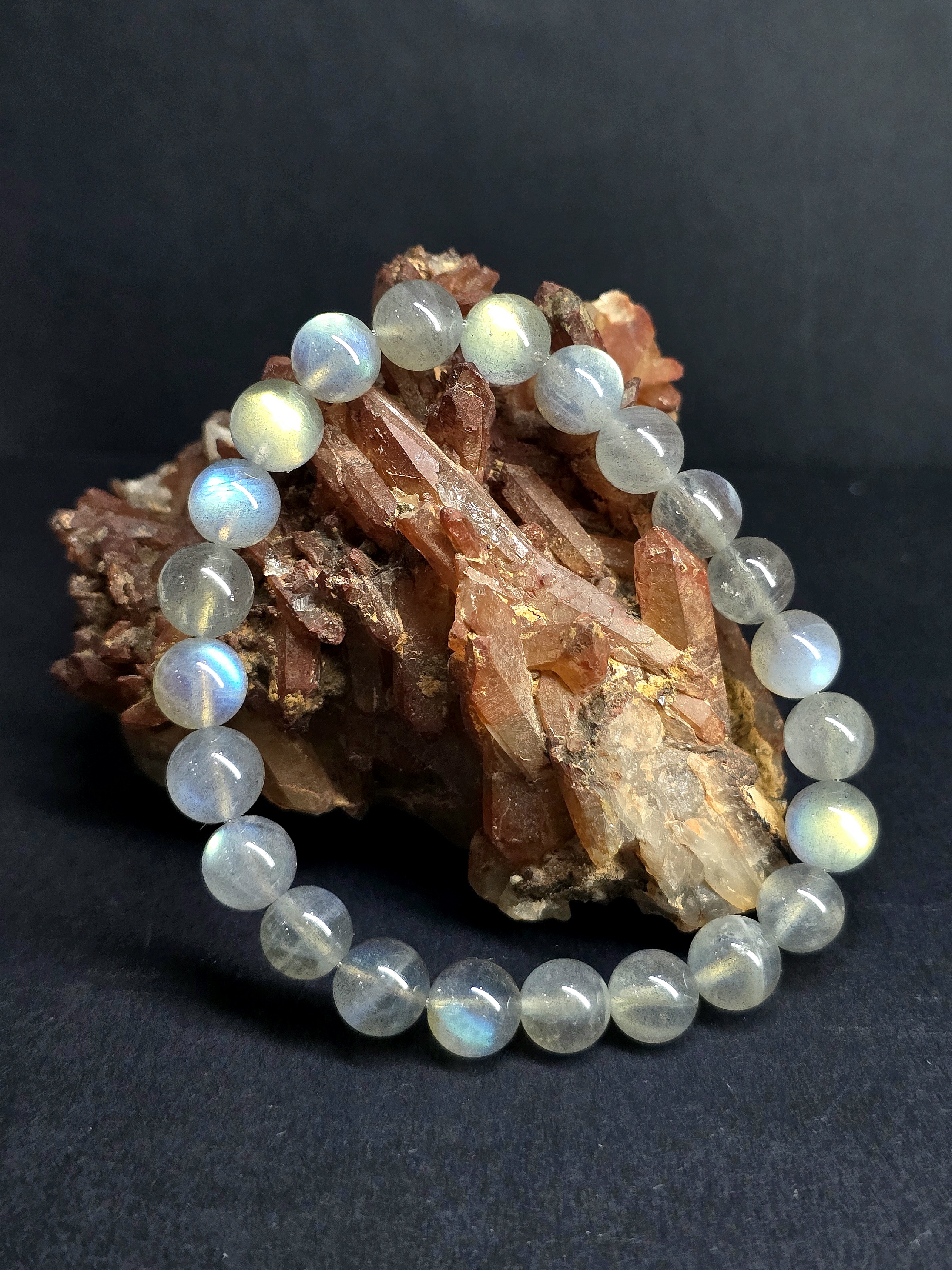 Vòng Tay Đá Xà Cừ Hắc Nguyệt Quang Labradorite Thể Xám_thumbnail_3
