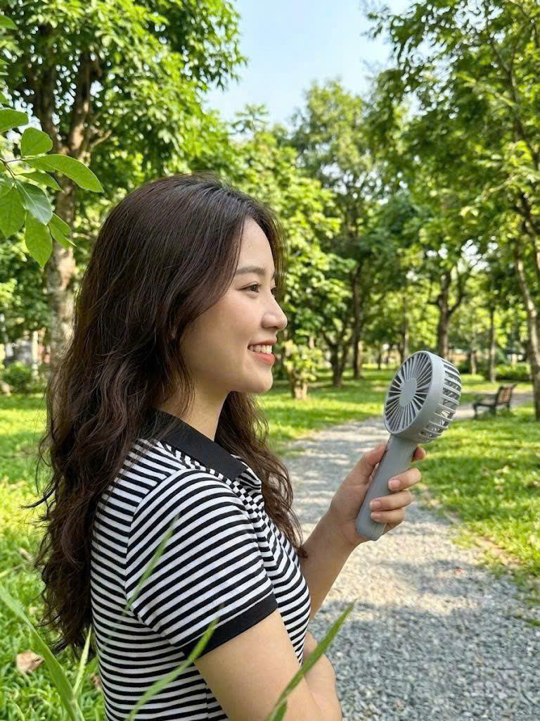 Quạt Sạc 2 tư thế Kakusee_thumbnail_11